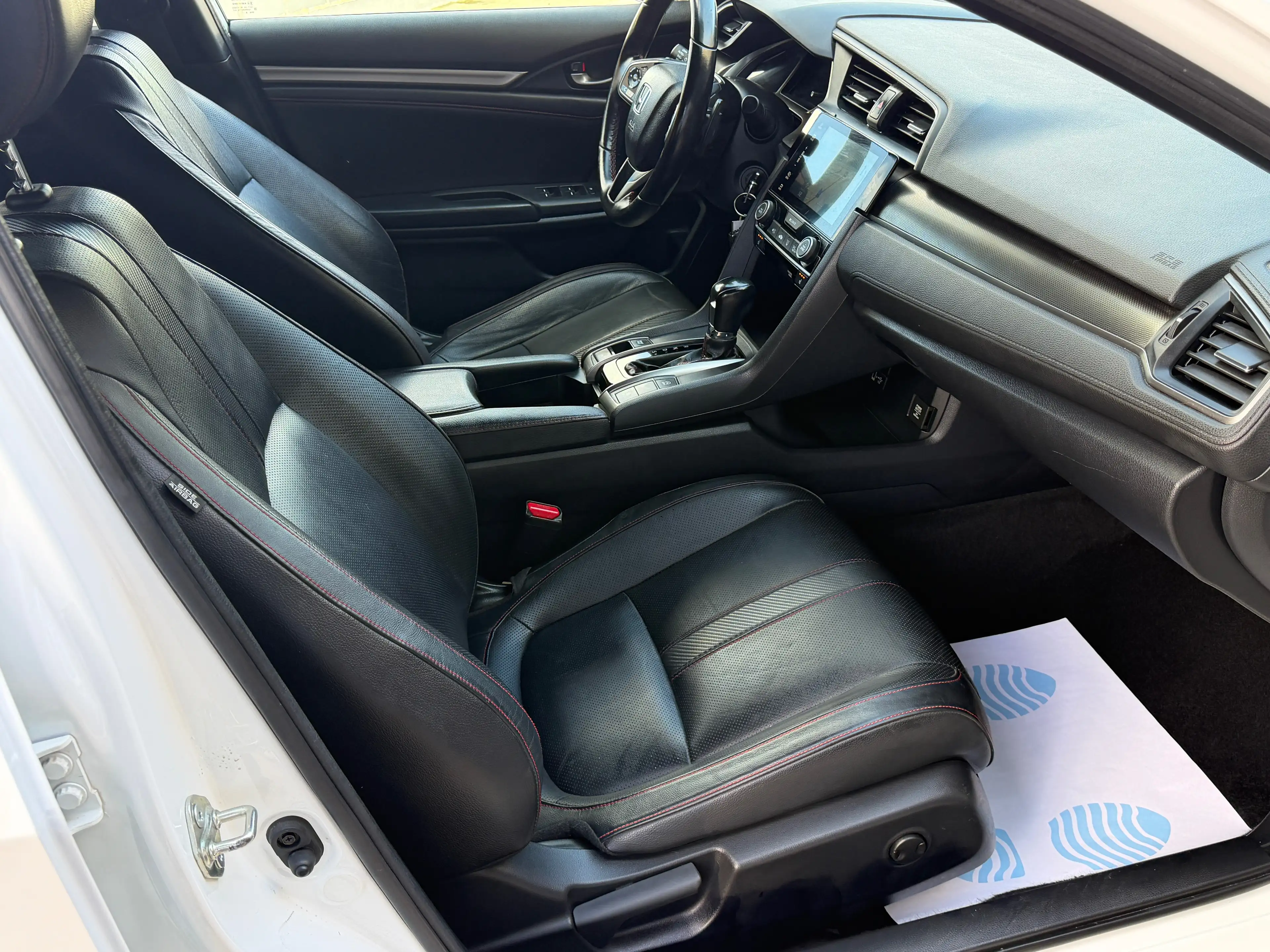 Honda Civic Civic 1.0 i-VTEC — photo 13