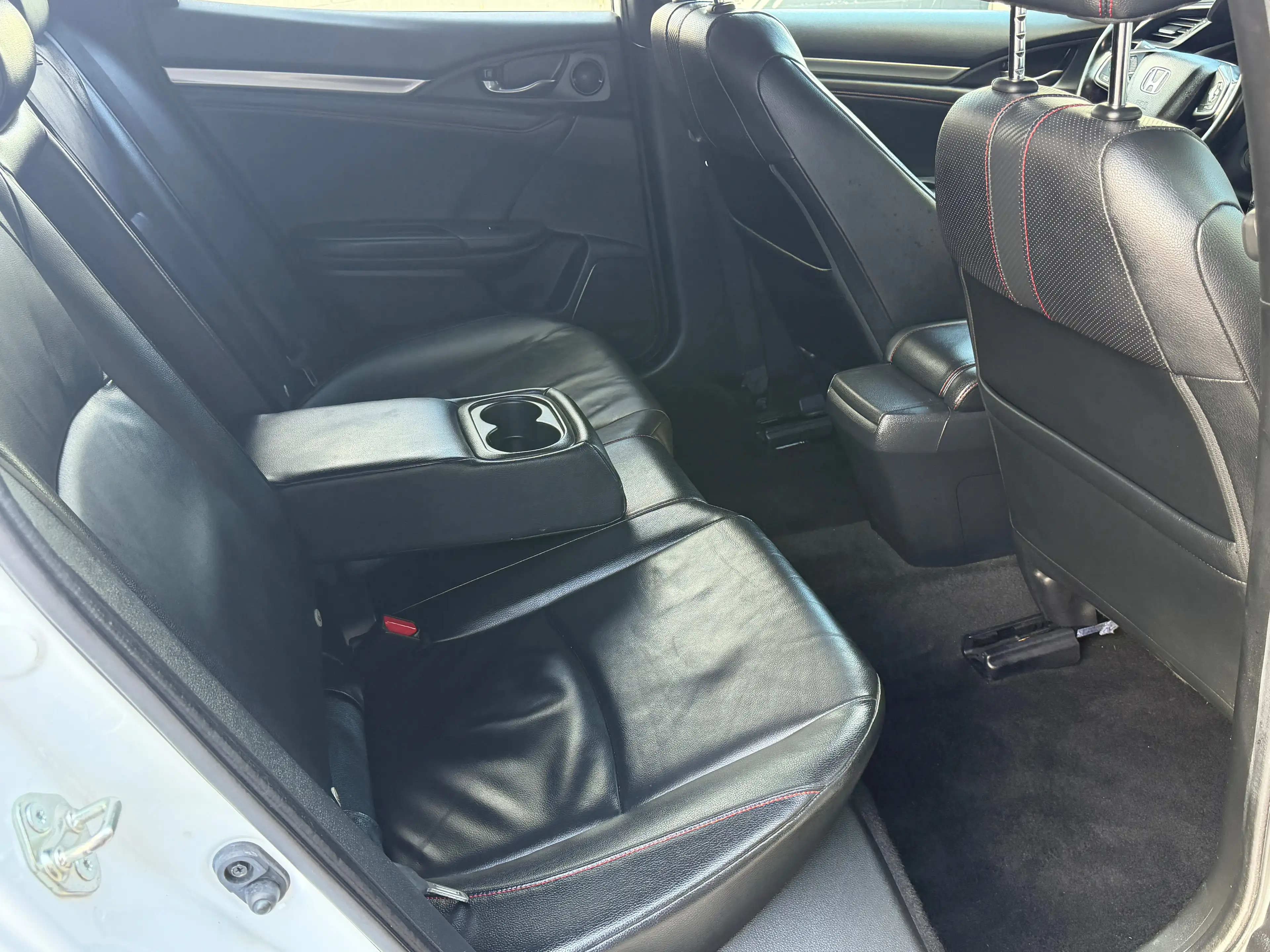 Honda Civic Civic 1.0 i-VTEC — photo 14