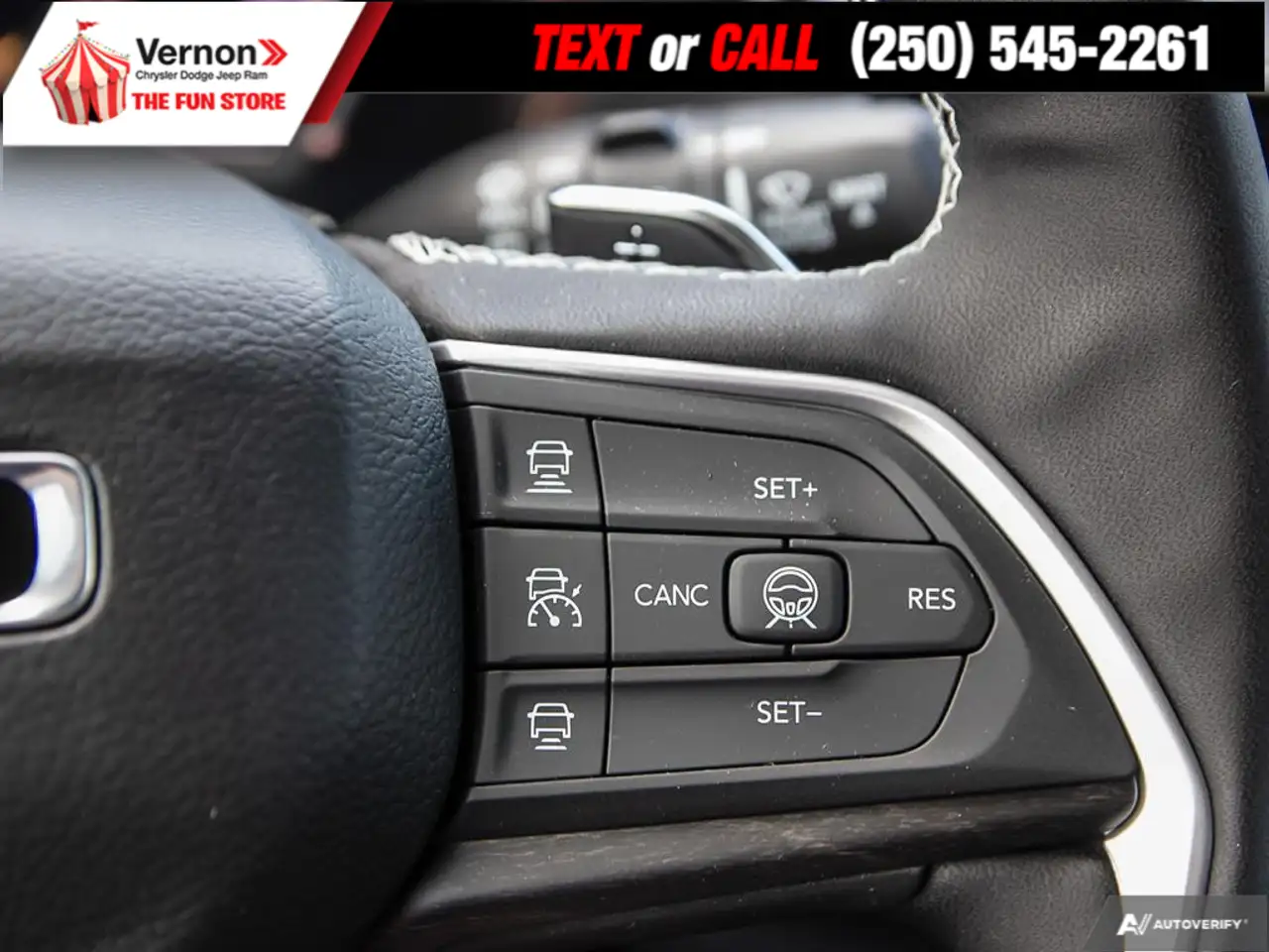 Jeep Grand Cherokee photo Jeep Grand Cherokee