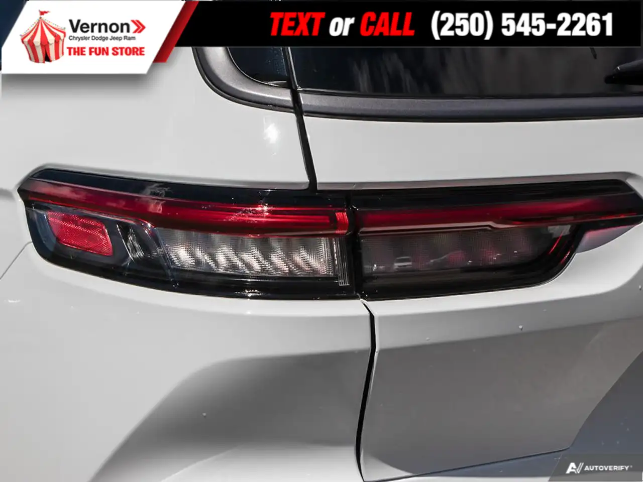 Jeep Grand Cherokee photo Jeep Grand Cherokee