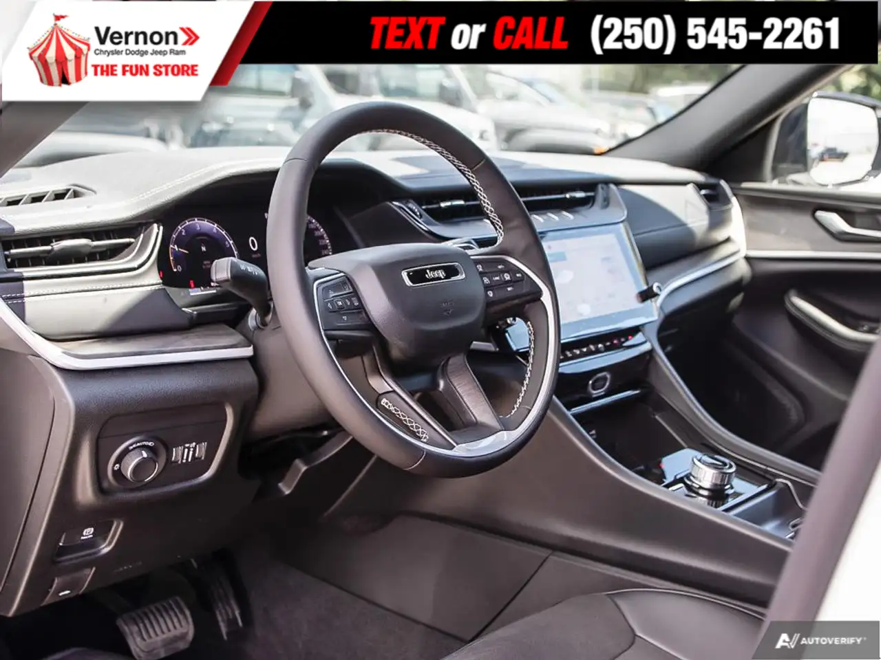 Jeep Grand Cherokee photo Jeep Grand Cherokee