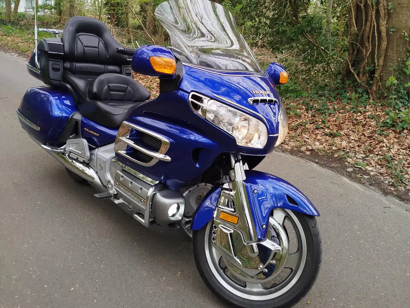 Honda Gold Wing GLA 1800 CC Azul - 1