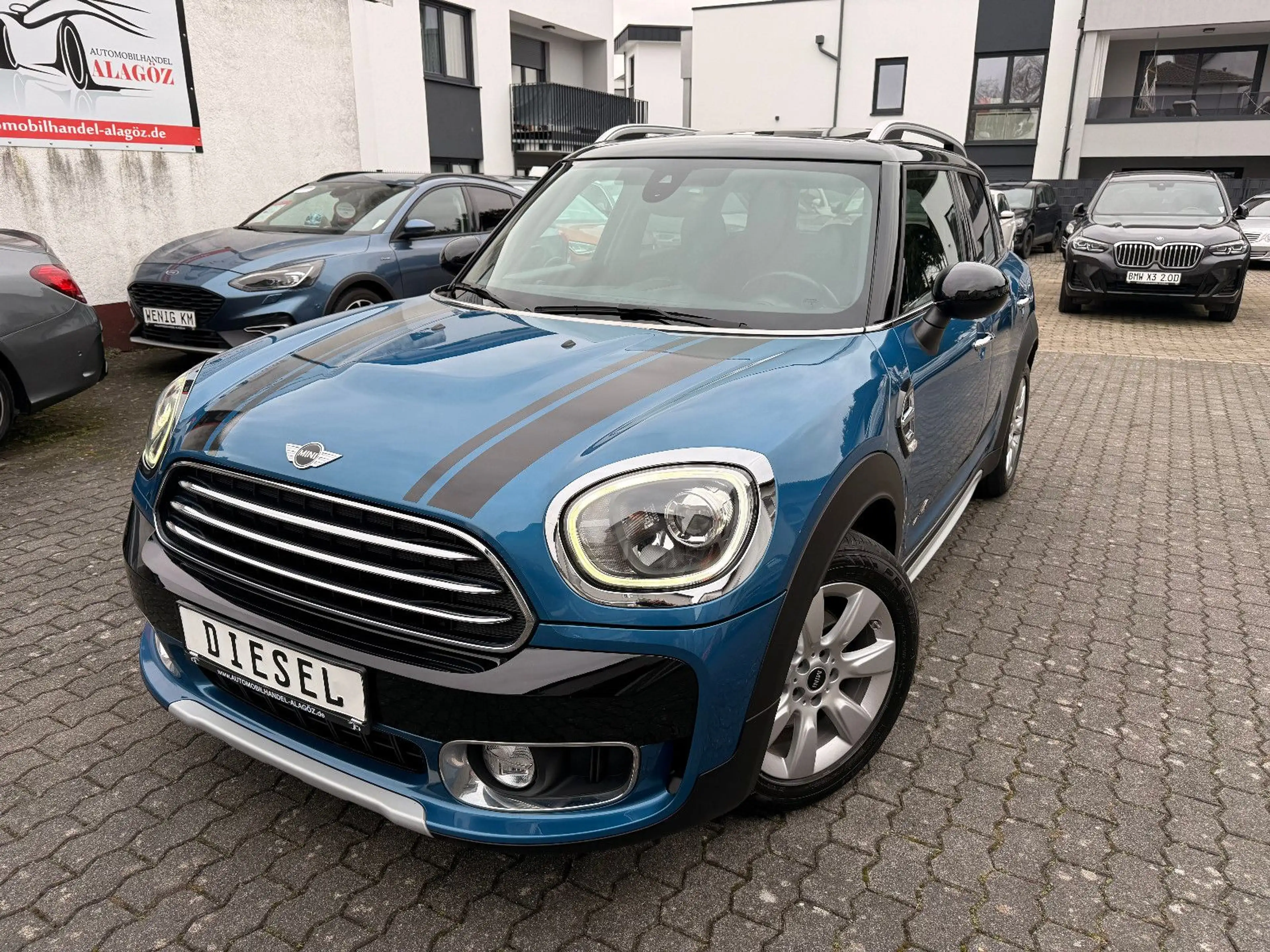 MINI Cooper D Countryman COOPER D COUNTRYMAN ALL4 PANO LED KAMERA NAVI — photo 2