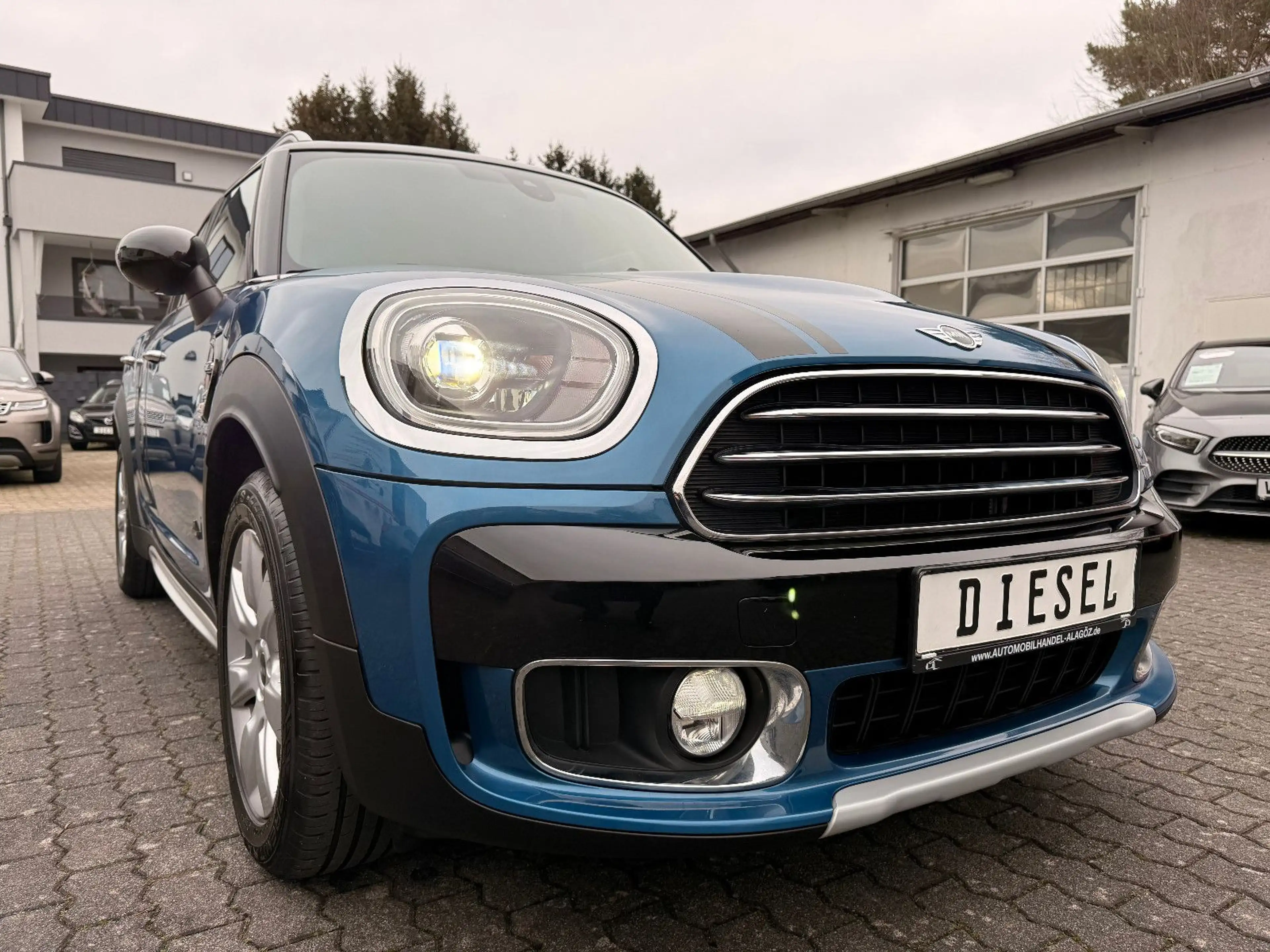 MINI Cooper D Countryman COOPER D COUNTRYMAN ALL4 PANO LED KAMERA NAVI — photo 10