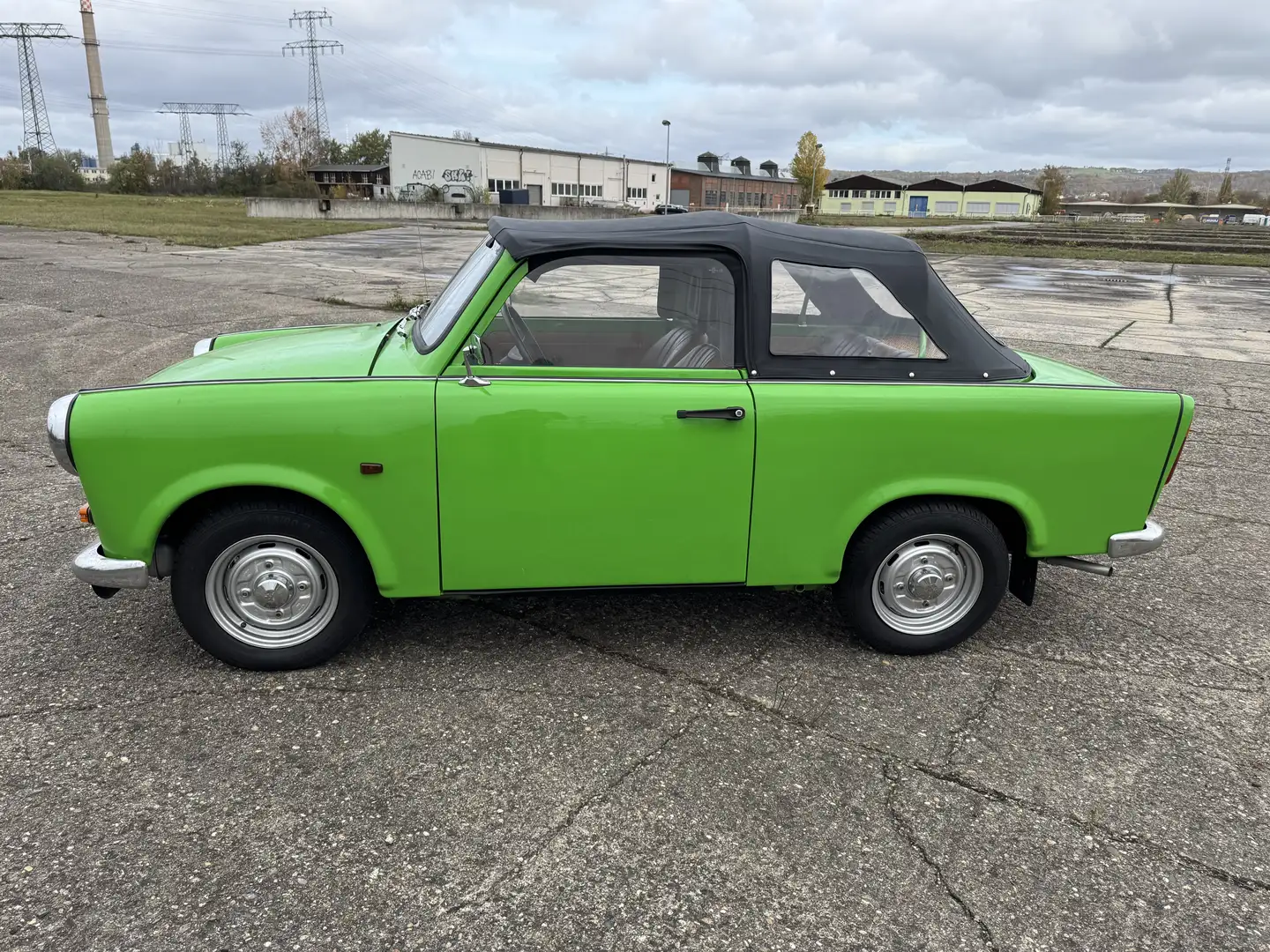 Trabant P601 Ostermann Cabrio Deluxe Restauriert Grün - 2
