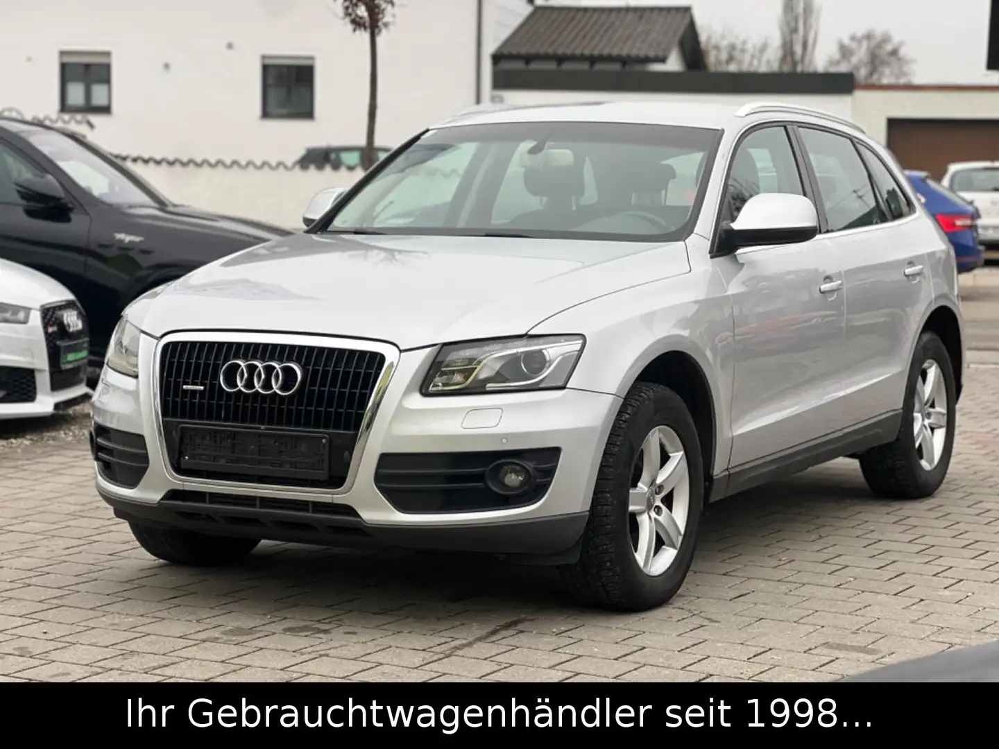 Audi Q5 3.0 TDI  quattro *BI-XENON/SHZ/AHK/PDC* Silber - 2