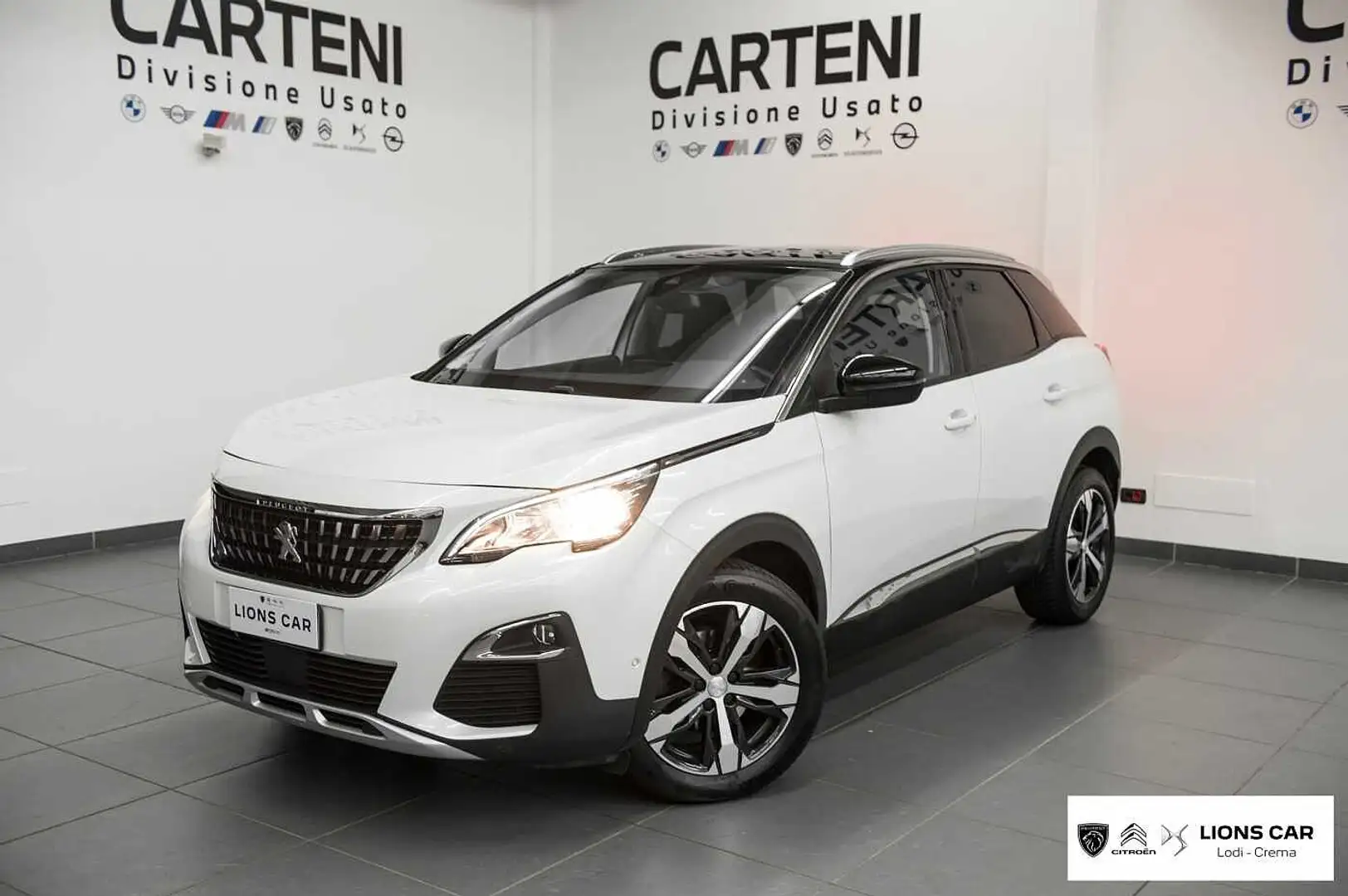 Peugeot 3008 2ª serie PureTech Turbo 130 S&S EAT8 ALLURE Wit - 1