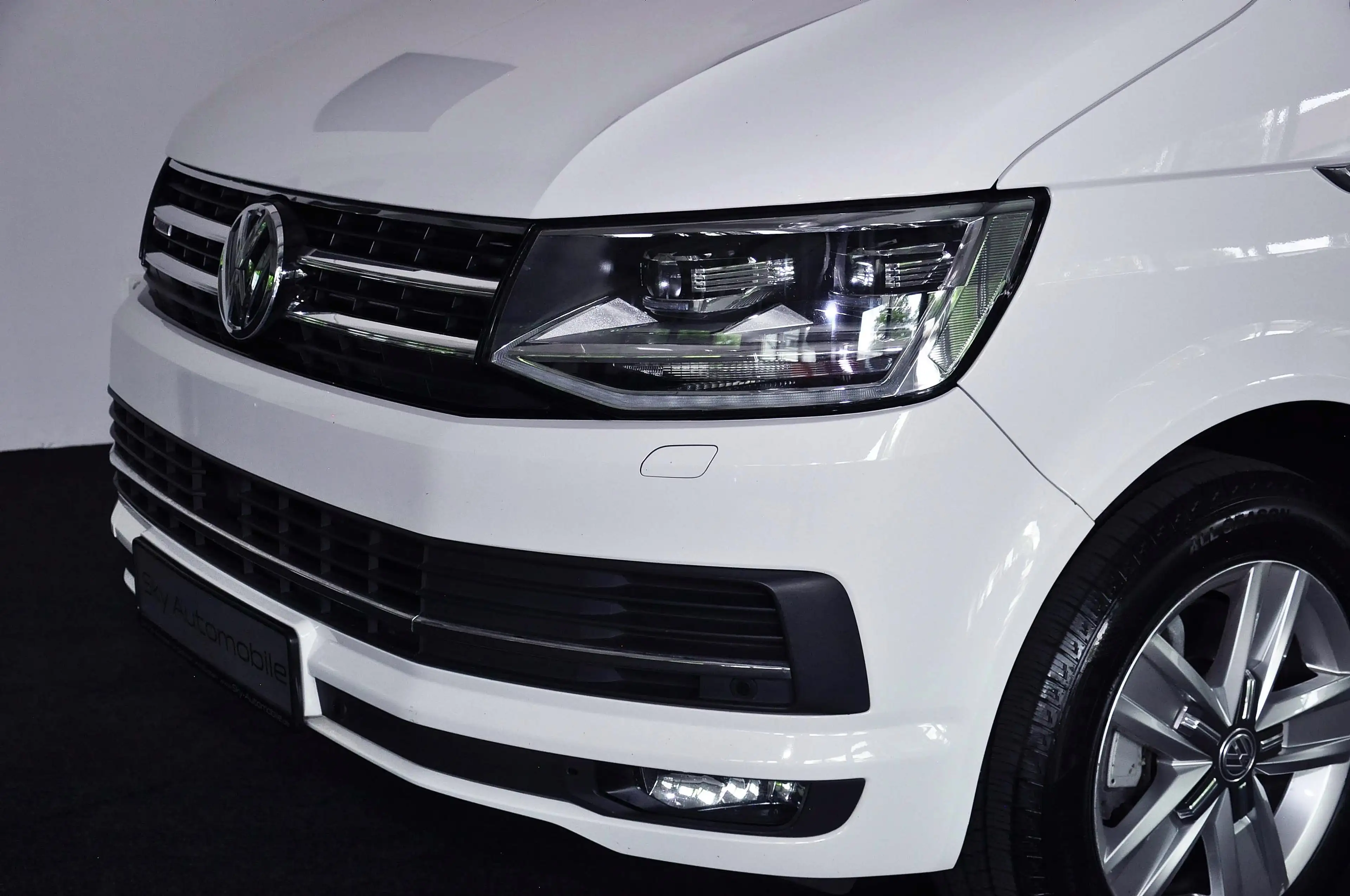 Volkswagen T6.1 Multivan ! Generation Six ! 4Motion (Allrad) ! 1. Hand ! — photo 5