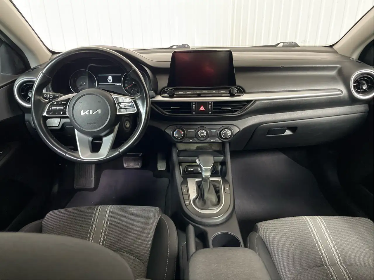Kia Forte снимка Kia Forte