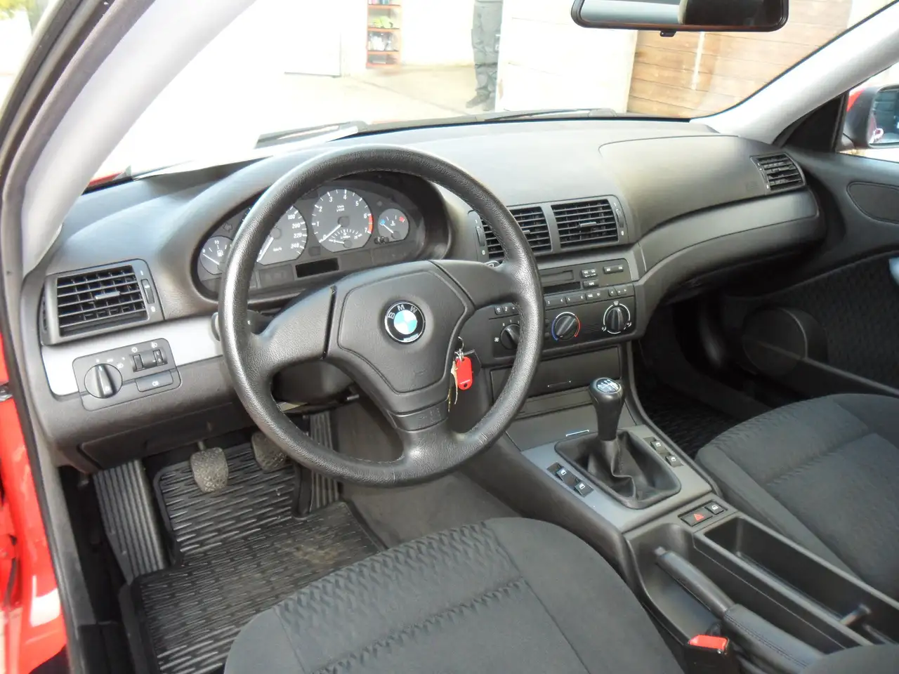 BMW 318 3er Ci, foto 6