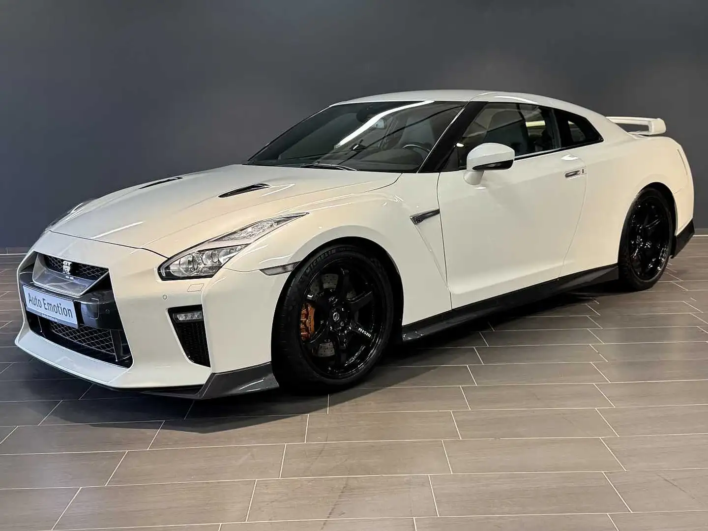 Nissan GT-R Track Edition Keine Rennstrecke* White - 1