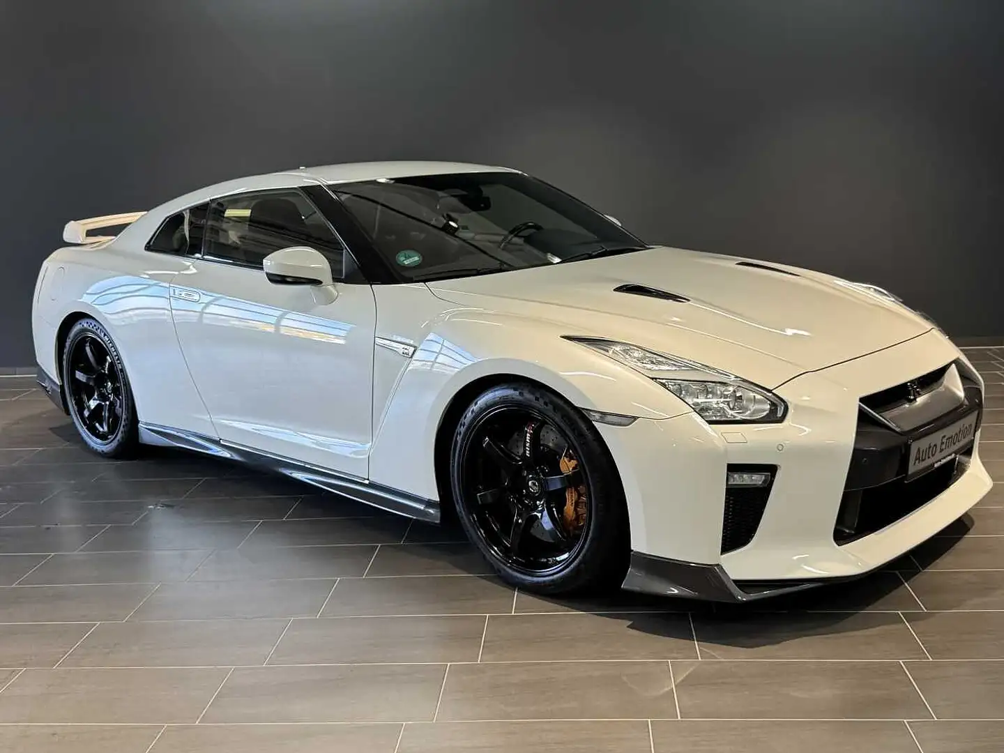 Nissan GT-R Track Edition Keine Rennstrecke* Bílá - 2