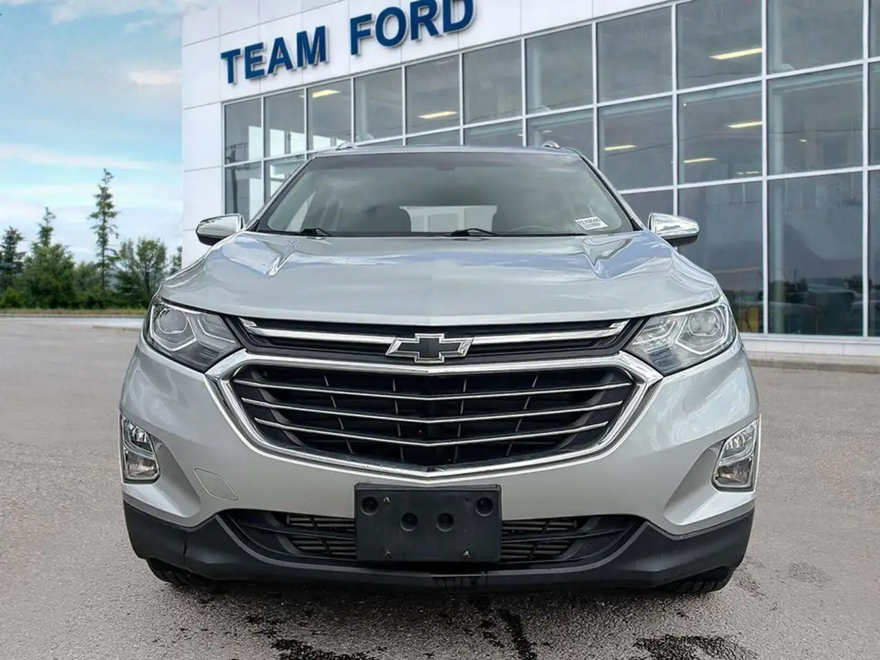 Chevrolet Equinox снимка Chevrolet Equinox