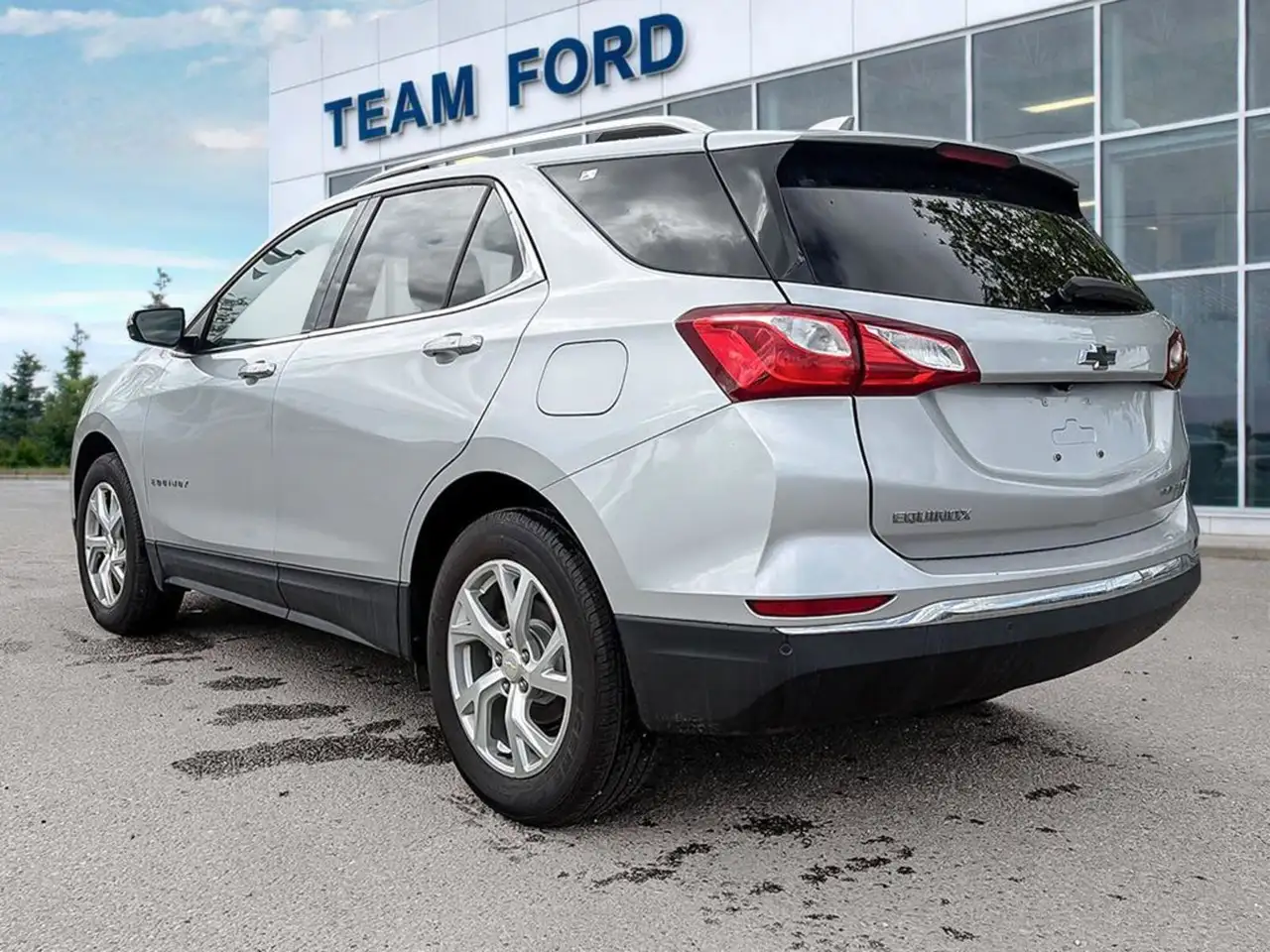 Chevrolet Equinox снимка Chevrolet Equinox