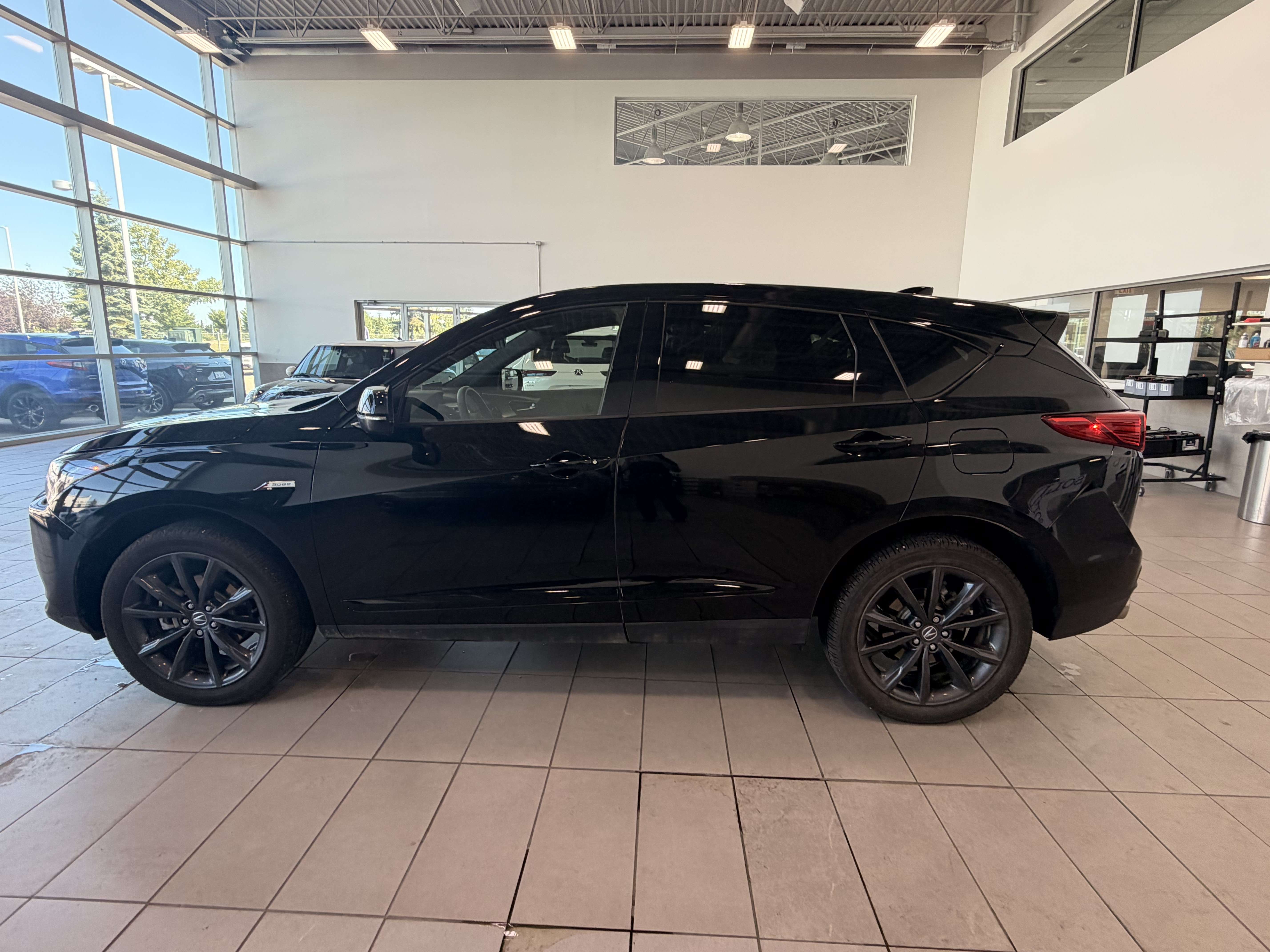 2025 Acura RDX