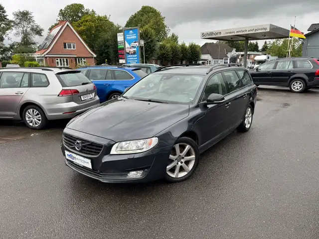 Volvo V70 Kombi Linje Svart AUTOMATIK/AHK/KLIMA/LEDER
