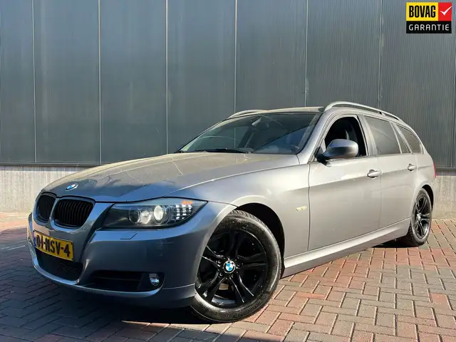 BMW 318 3-serie Touring 318i Business Line * Navi * Cruise