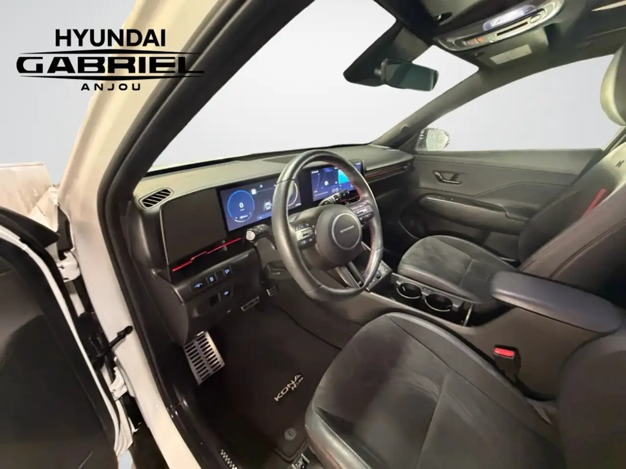 Hyundai KONA снимка Hyundai KONA