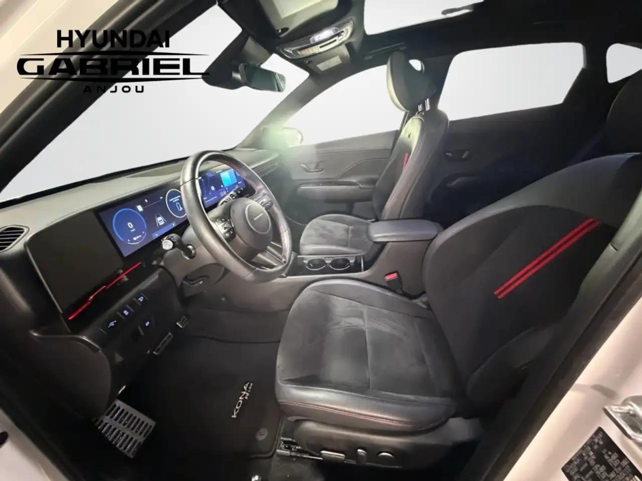 Hyundai KONA снимка Hyundai KONA