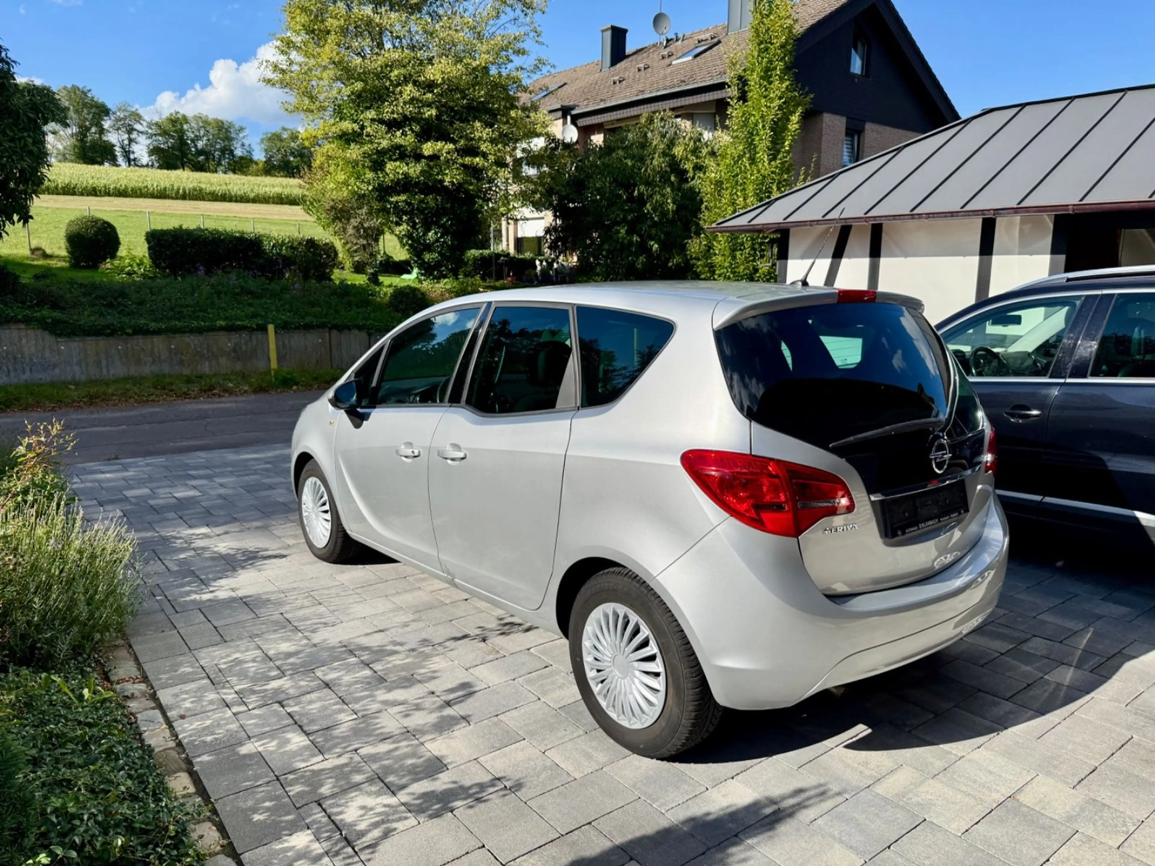 Opel Meriva B Design Edition erst.47.000 Km Sitzh. — photo 5