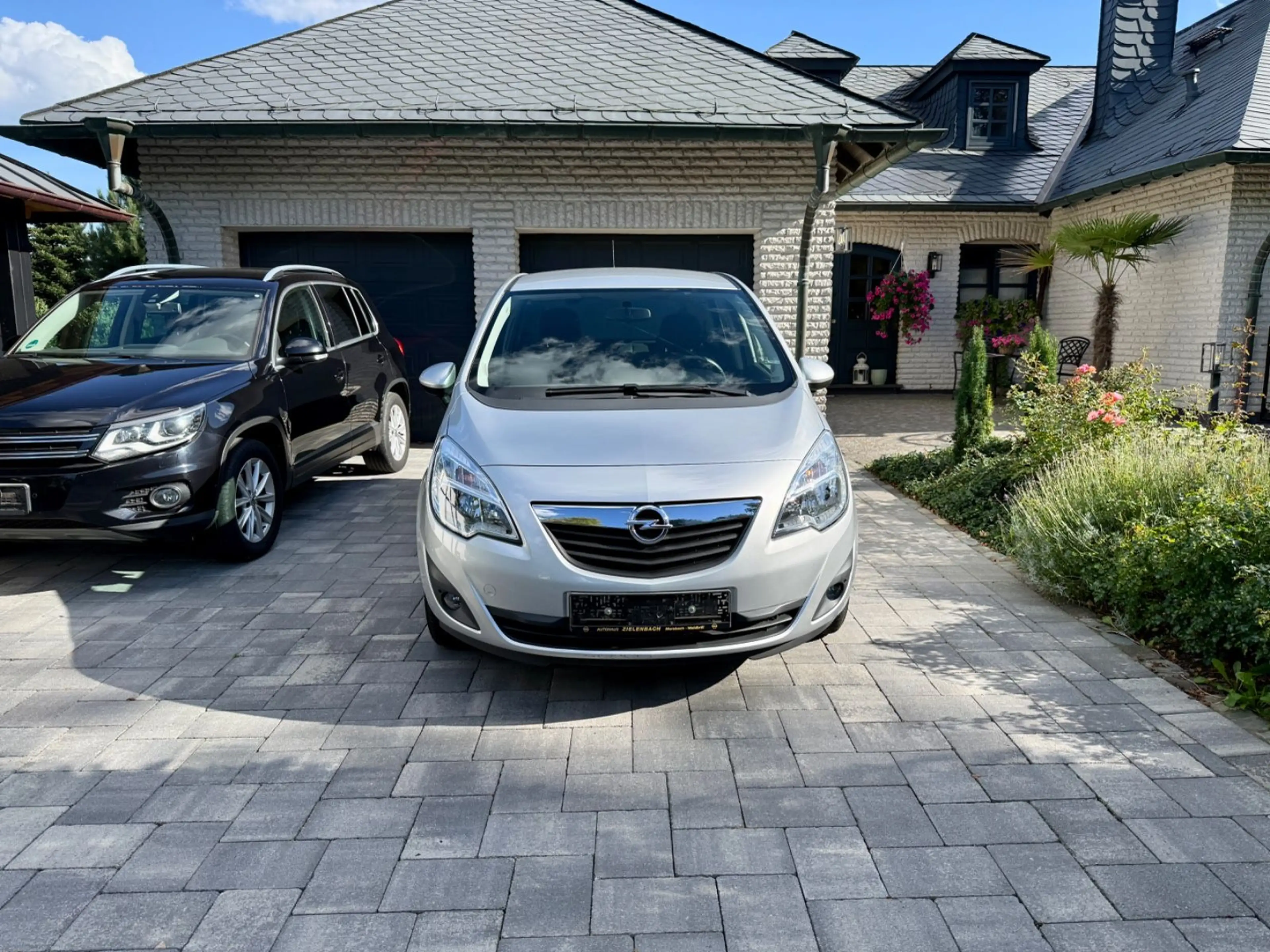 Opel Meriva B Design Edition erst.47.000 Km Sitzh.