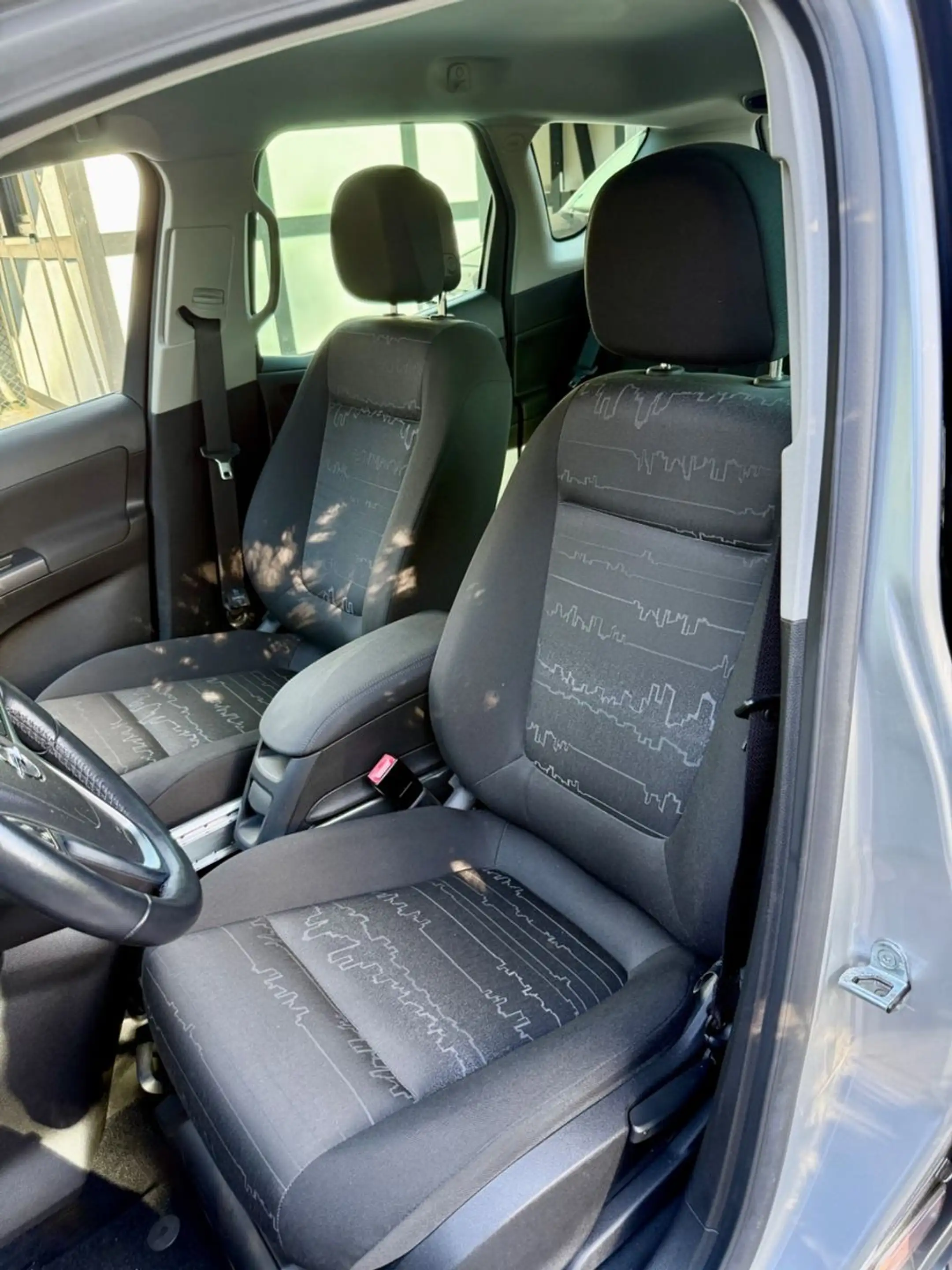 Opel Meriva B Design Edition erst.47.000 Km Sitzh. — photo 14