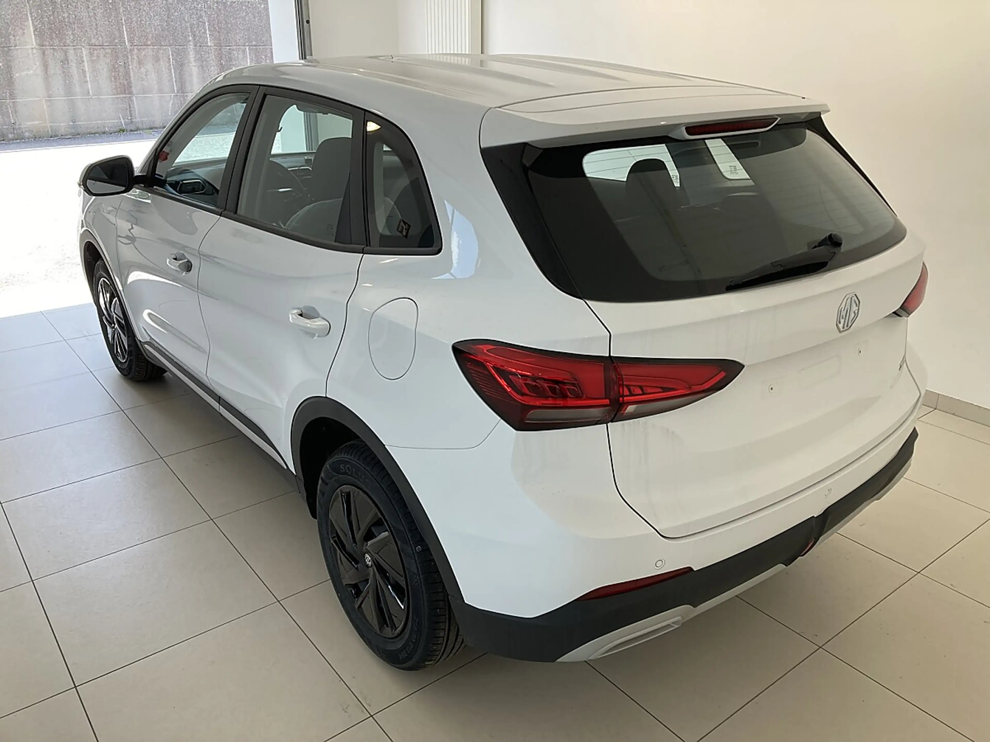 MG ZS + 1.5 Select — photo 7