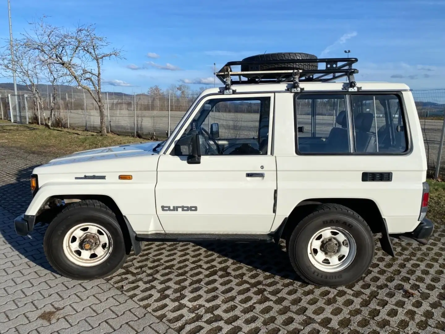 Toyota Land Cruiser LJ70 Allrad AHK TÜV Originalzustand Wit - 2
