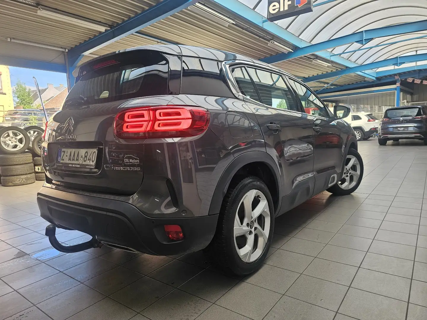 Citroen C5 Aircross C5 Aircross 1.5 BlueHDi Business GPS S Grijs - 2