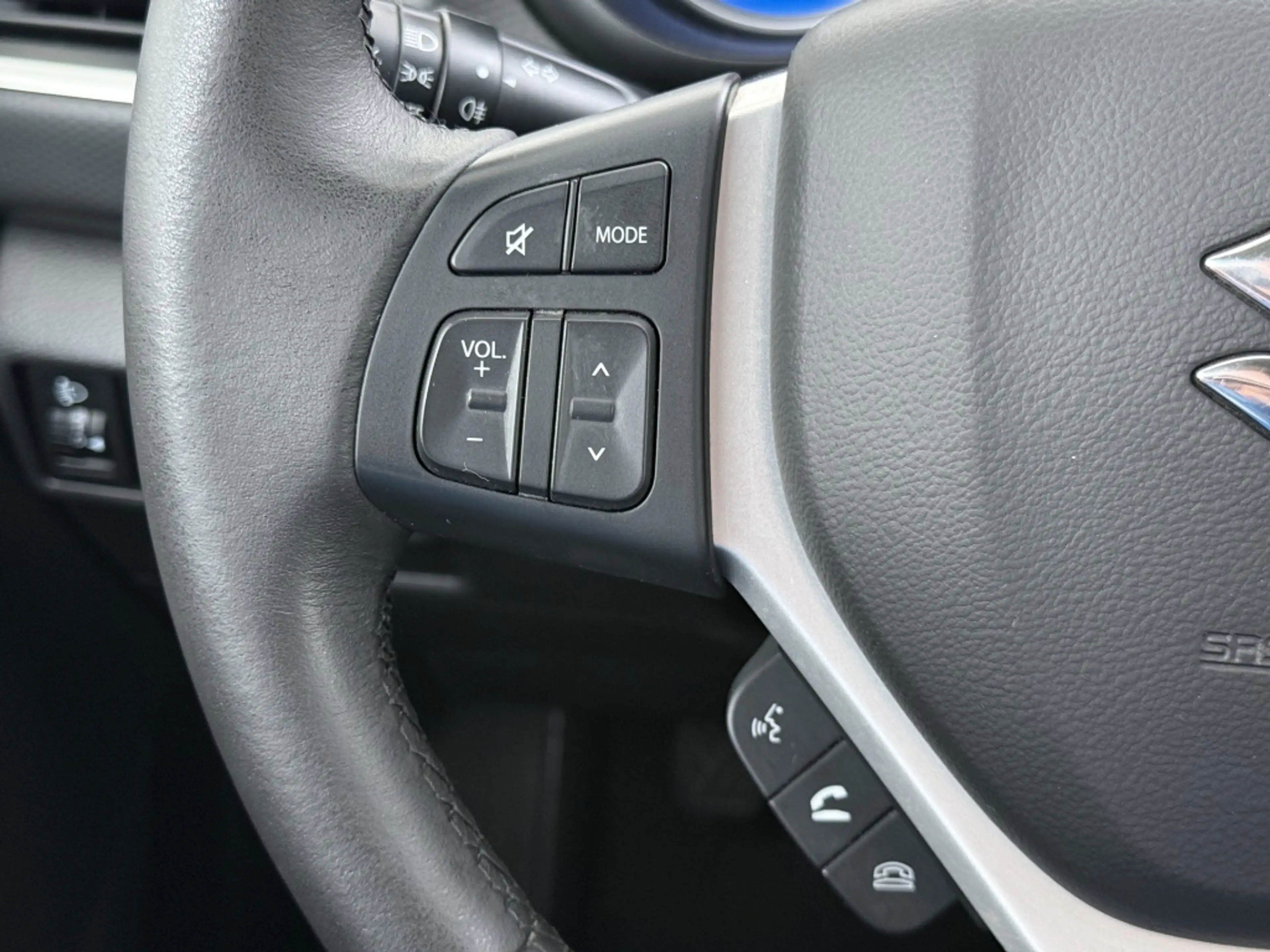 Suzuki SX4 S-Cross 1.6 Exclusive — photo 22