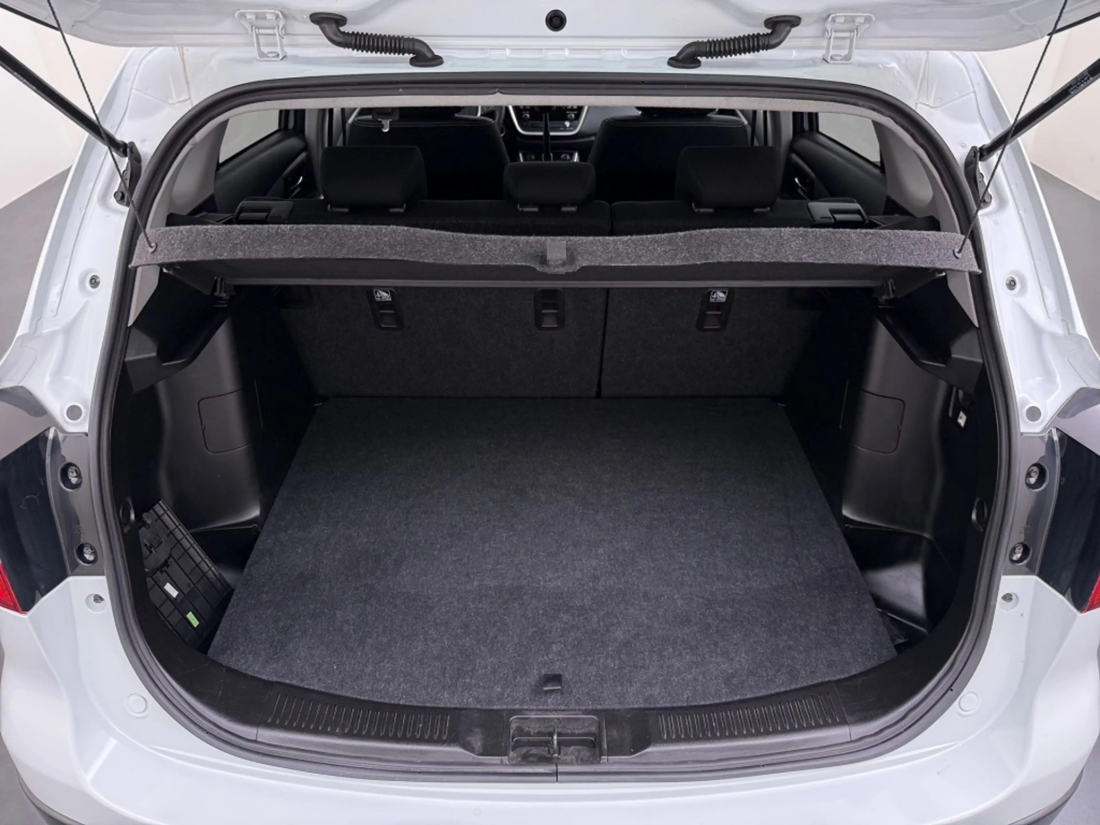 Suzuki SX4 S-Cross 1.6 Exclusive — photo 7