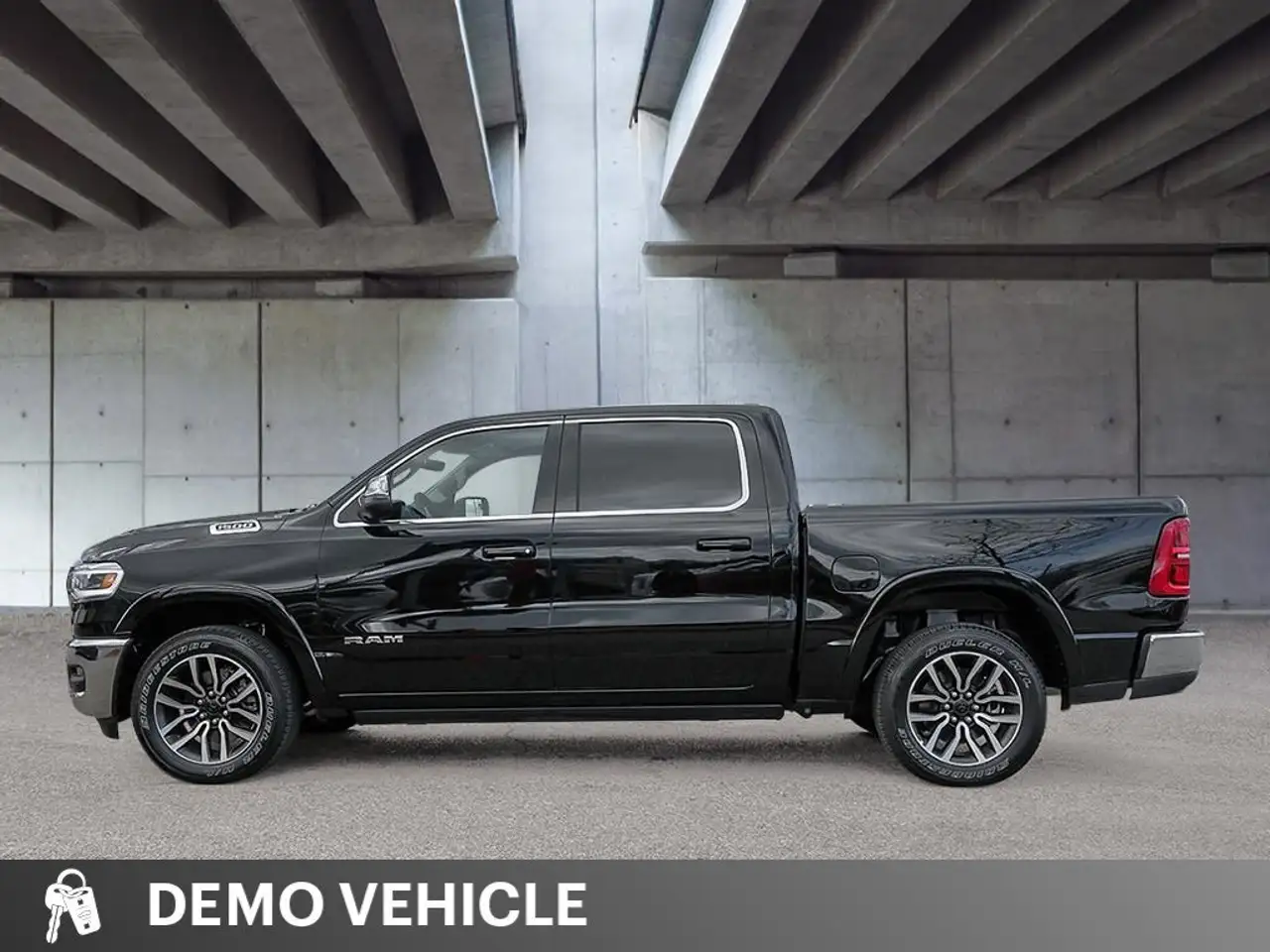 RAM 1500 photo RAM 1500