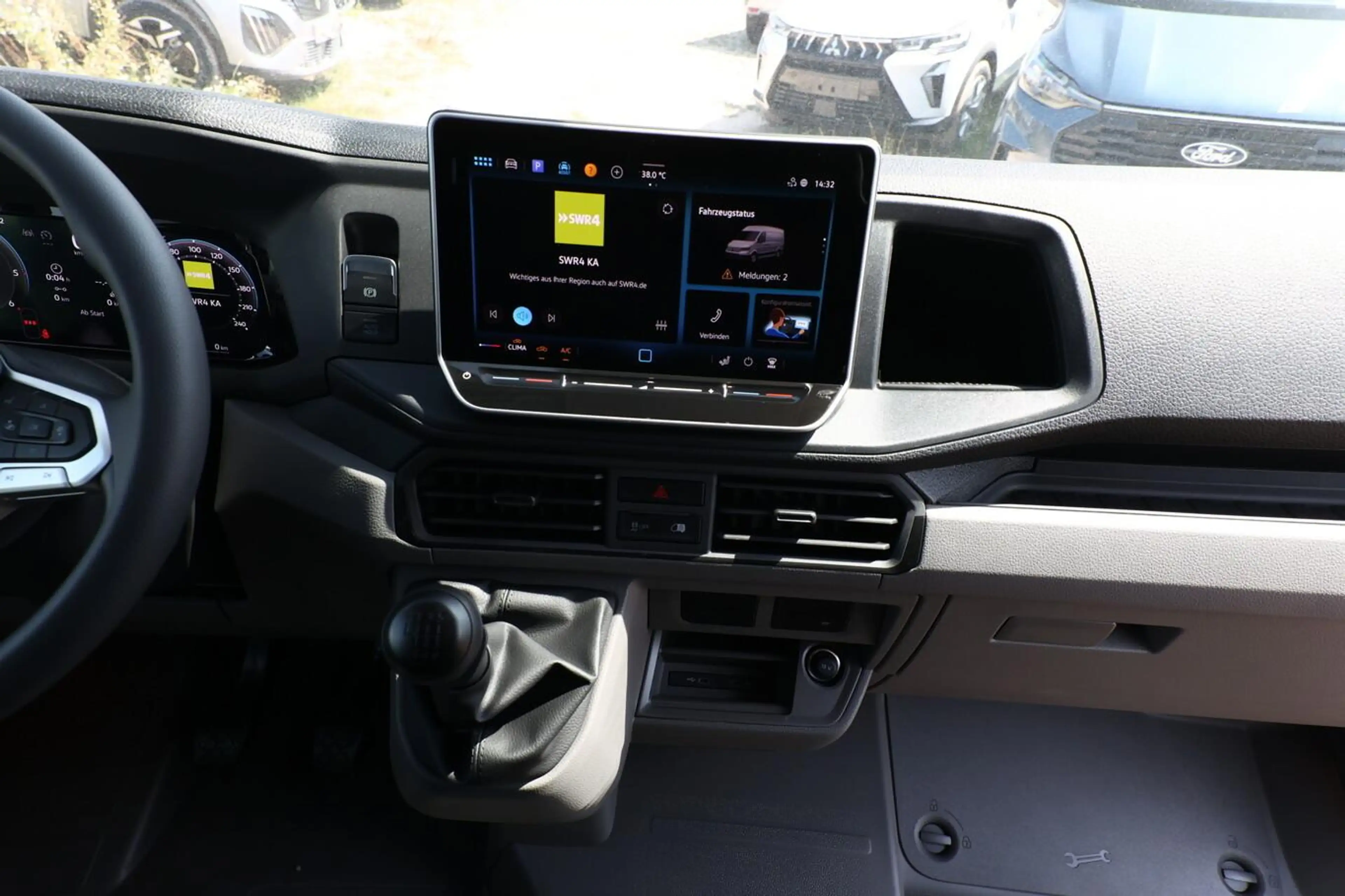 Volkswagen Crafter 35 L4H3 3S Temp Kam AppCo 2xPDC Res.rad 103 kW ... — photo 8