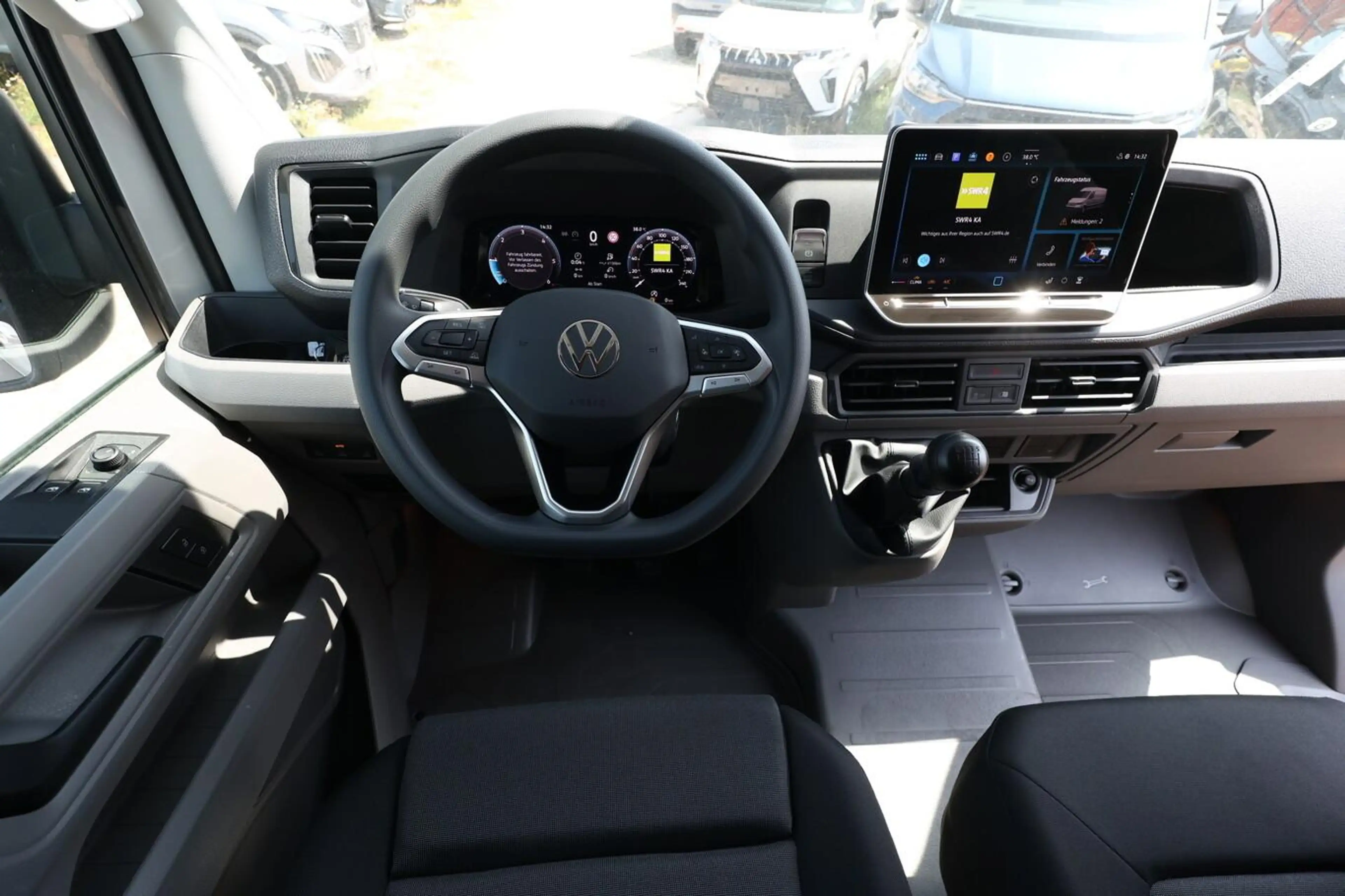 Volkswagen Crafter 35 L4H3 3S Temp Kam AppCo 2xPDC Res.rad 103 kW ... — photo 7