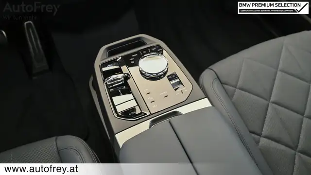 BMW iX M70 Ansicht 10