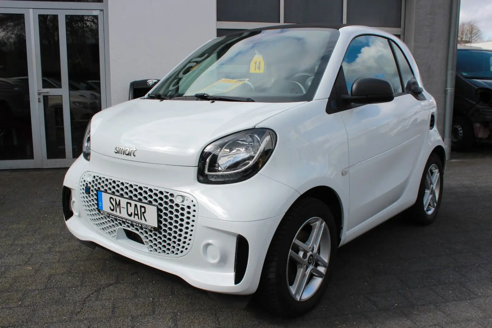 smart forTwo Fortwo coupe electric drive / EQ Navigation Weiß - 2
