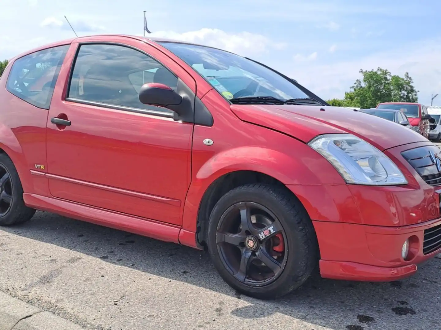 Citroen C2 1.4 i 75 cv VTR Rouge - 2