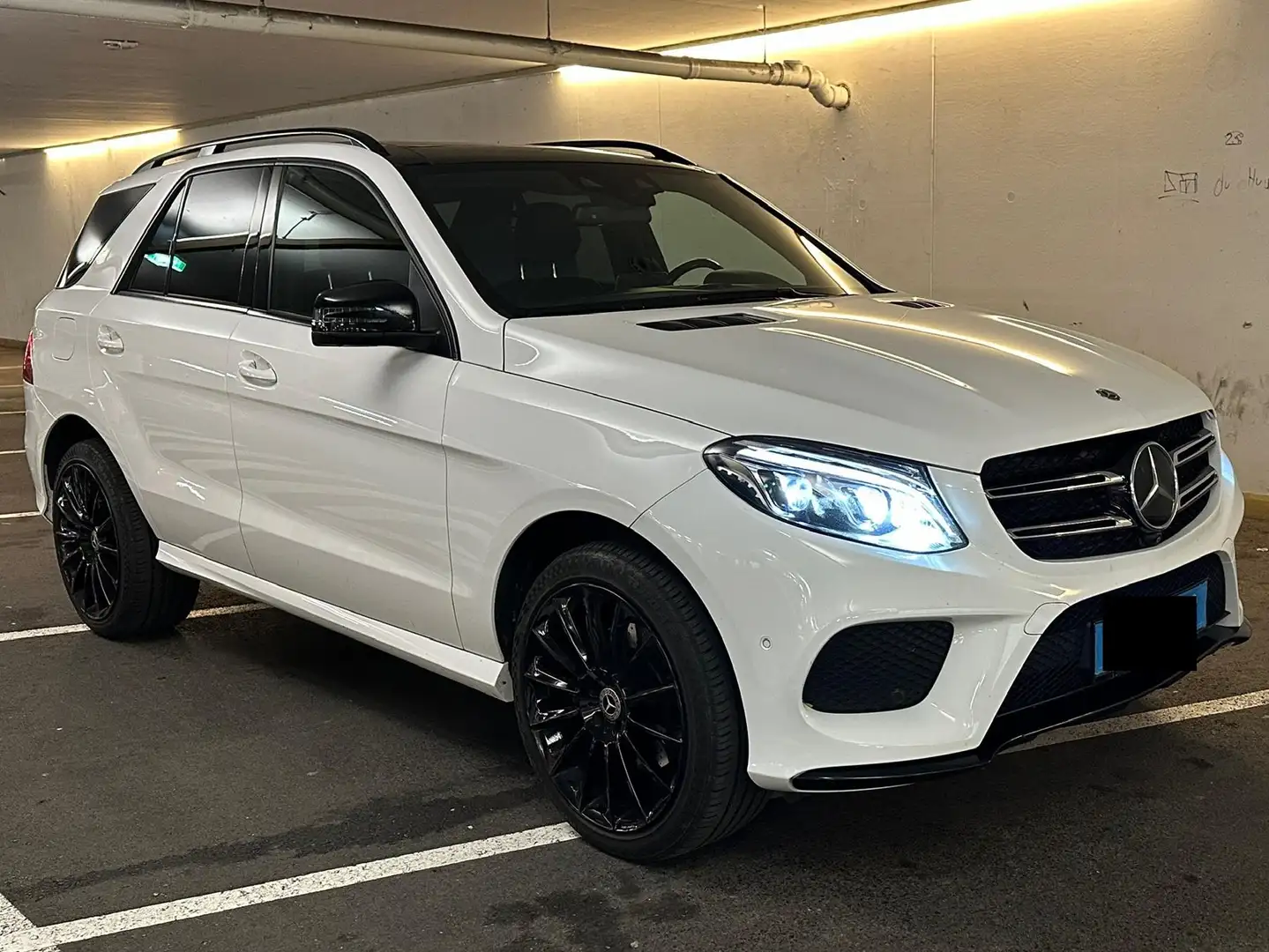 Mercedes-Benz GLE 350 GLE 350 d 4Matic Aut. AMG - VOLL - TOP Blanc - 2