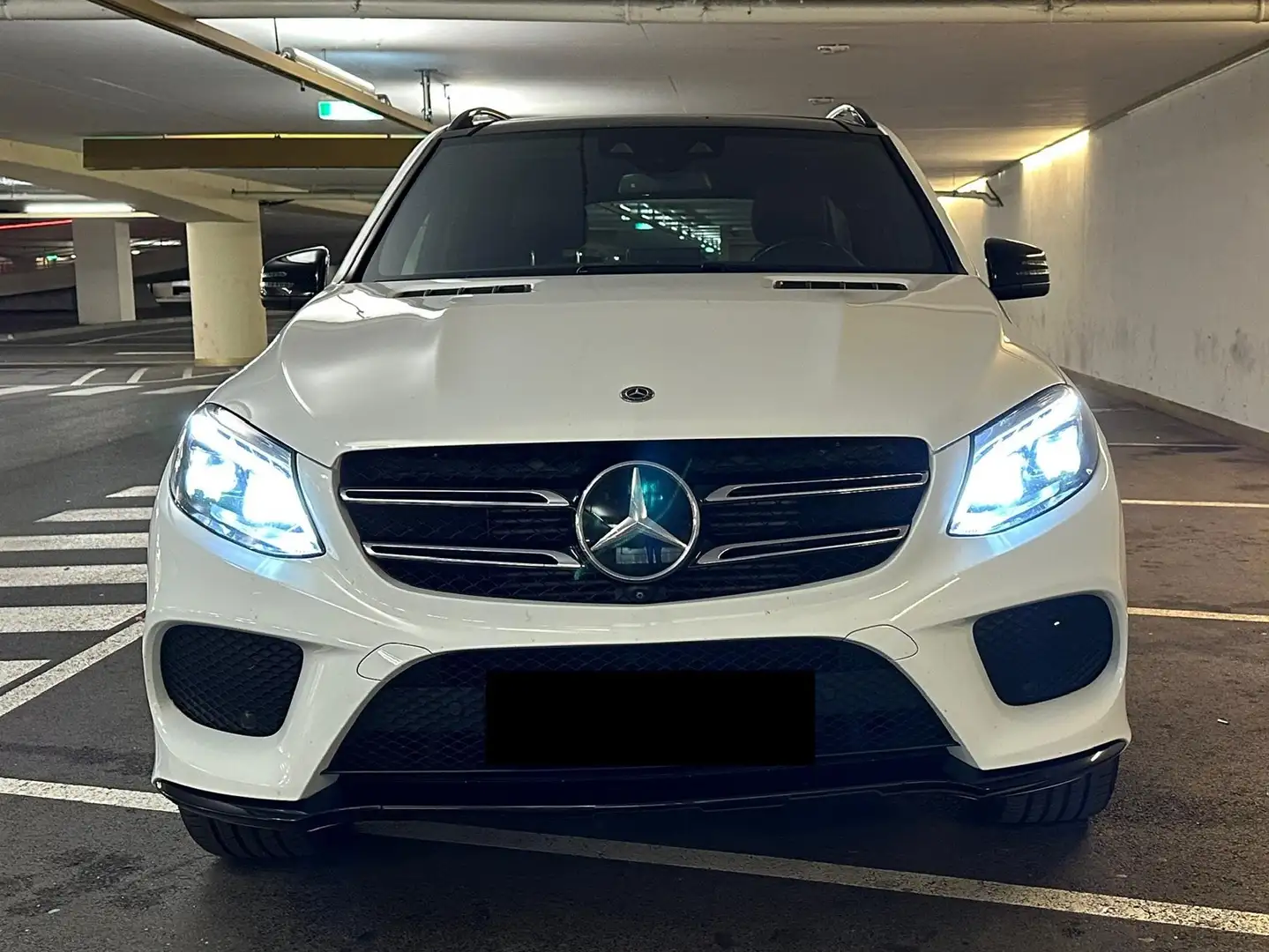 Mercedes-Benz GLE 350 GLE 350 d 4Matic Aut. AMG - VOLL - TOP Blanc - 1