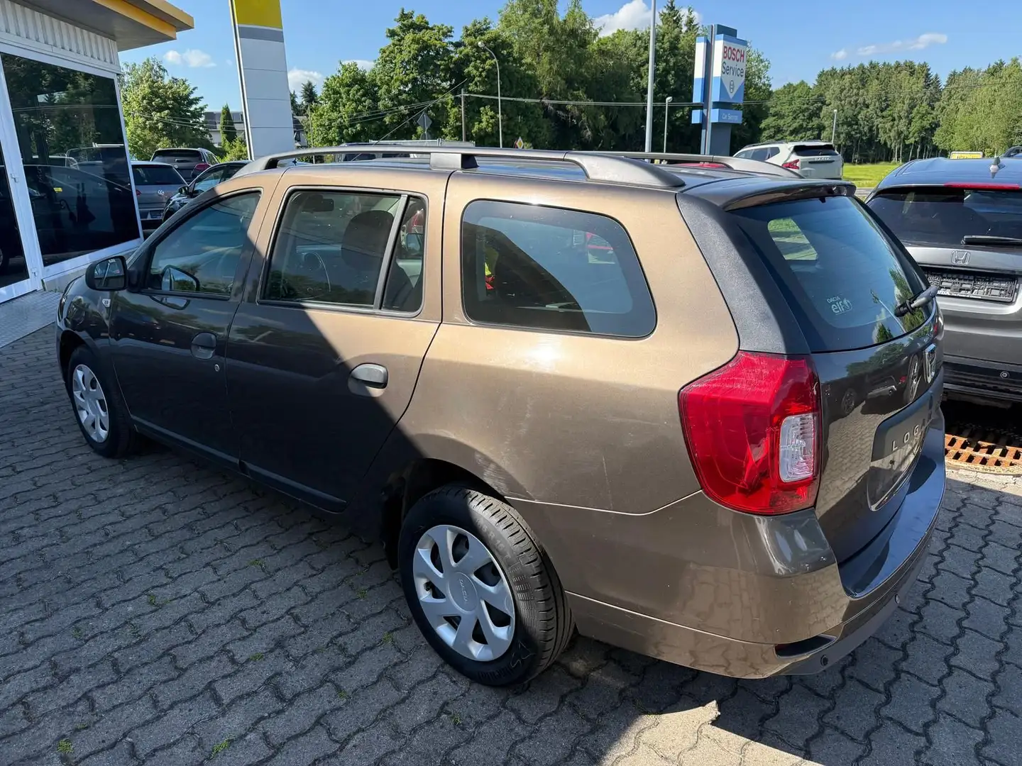 Dacia Logan MCV 1.5 dCi 75 cp Einparkhilfe*Klima Braun - 2