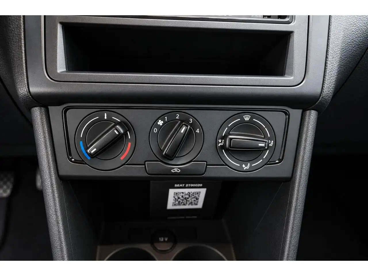 Volkswagen Polo Citadine 3 portes — photo 13