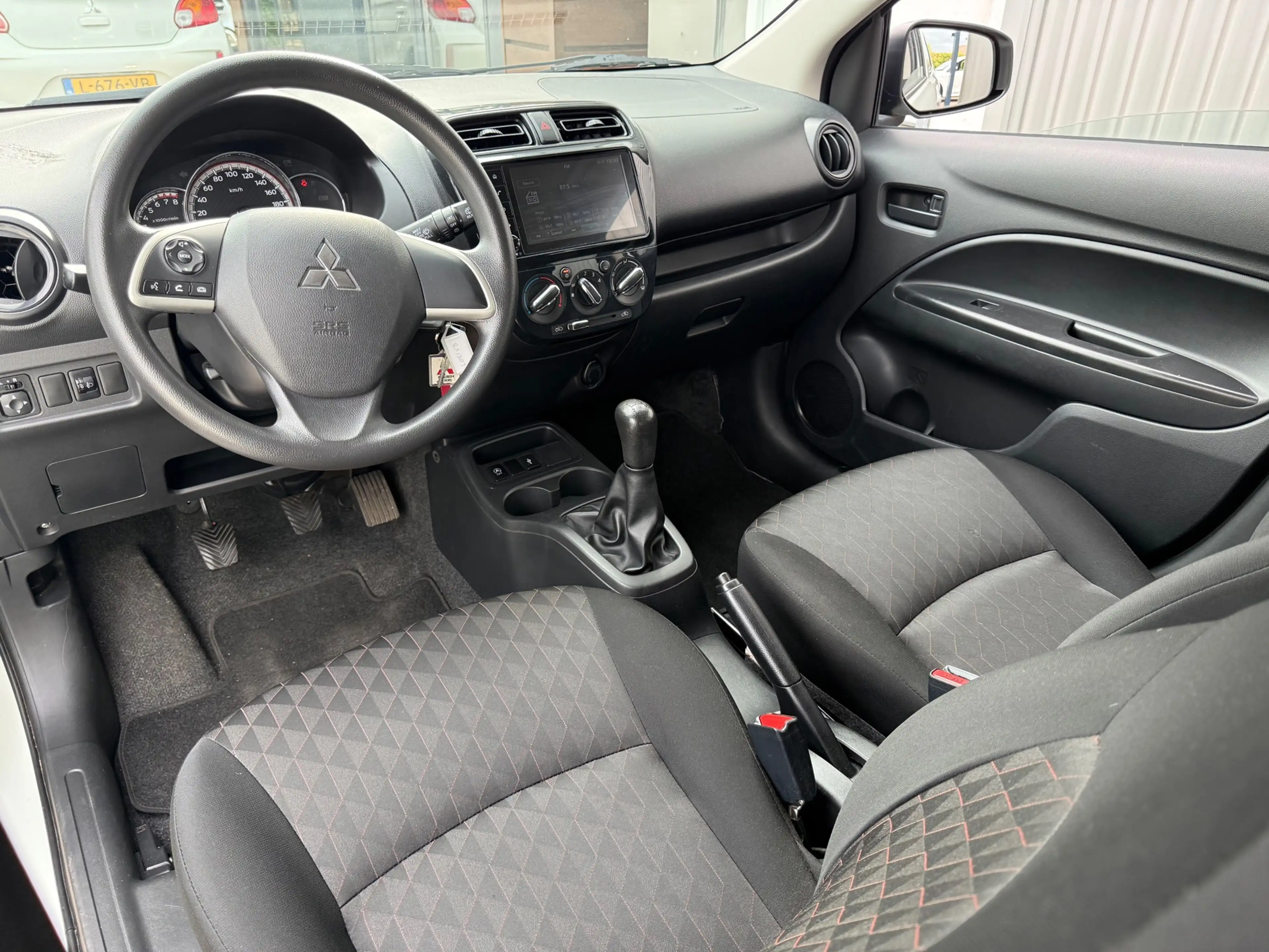 Mitsubishi Space Star 1.2 Cool+ / 11X SPACE STAR OP VOORRAAD / 1E EIGENA — photo 13