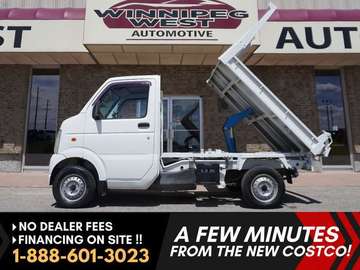 4WD | DUMP BED | ONLY 29,000 KMS!!!!
