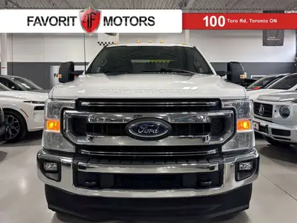White 2021 Ford F-250 Super Duty Pickup Truck Four-Wheel Drive Automatic