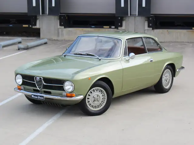 Alfa Romeo GT 1300