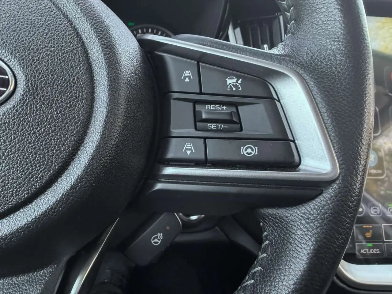 Subaru OUTBACK снимка Subaru OUTBACK