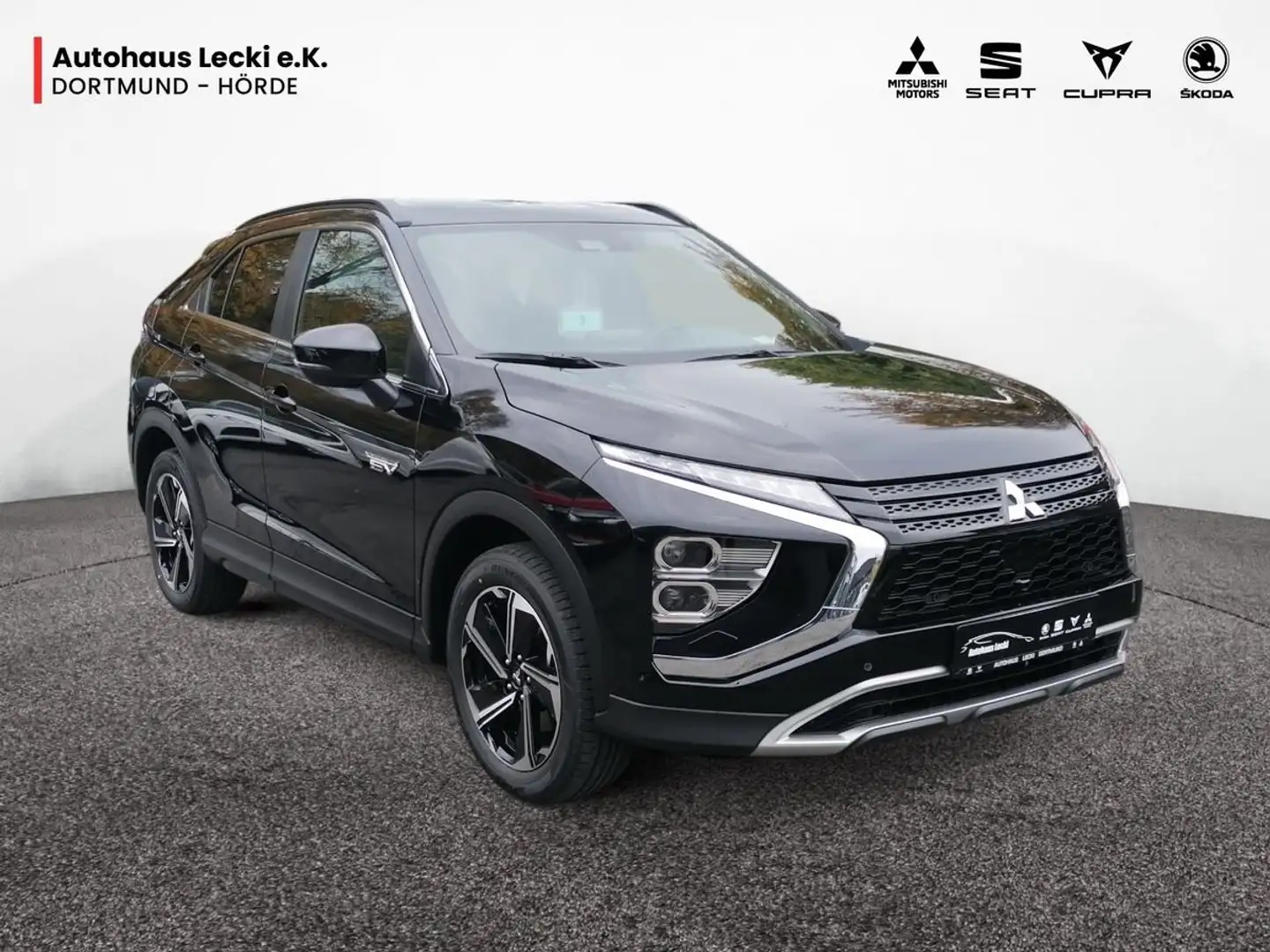 Mitsubishi Eclipse Cross PHEV Plus*SHZ*NAVI*STANDHZ*LED*PDC* Schwarz - 1