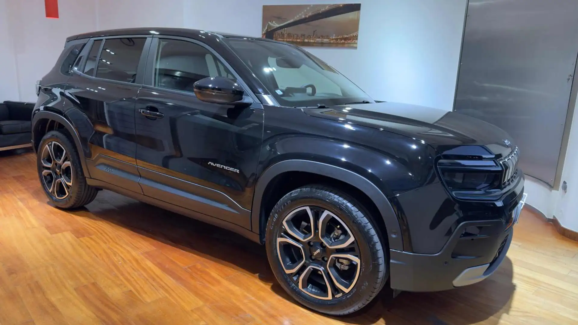 Jeep Avenger 1.2 Turbo E-HYBRID 110 CV MHEV Summit Noir - 1