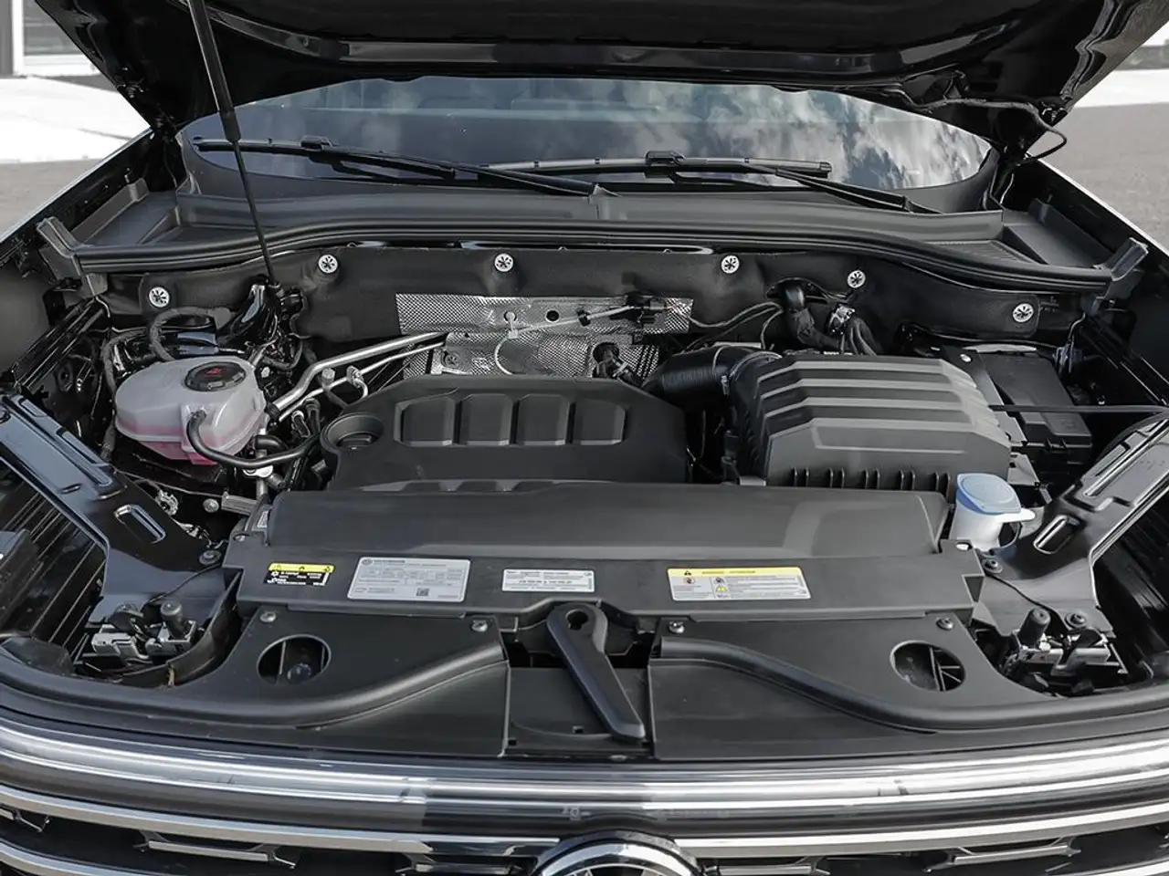 Volkswagen Atlas снимка Volkswagen Atlas