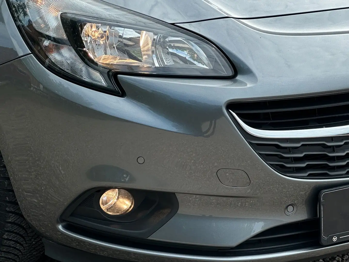 Opel Corsa 1.4 120 Jahre ecoFlex (NAVI-KLIMA-KAMERA) Grau - 2